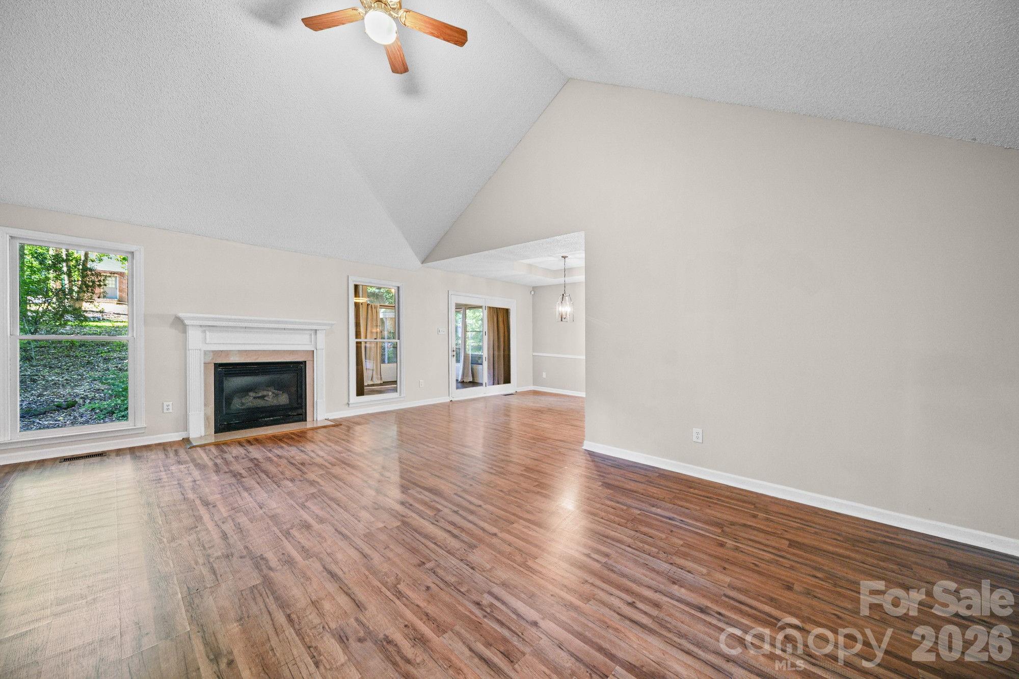 821 Deer Path Place — Mooresville