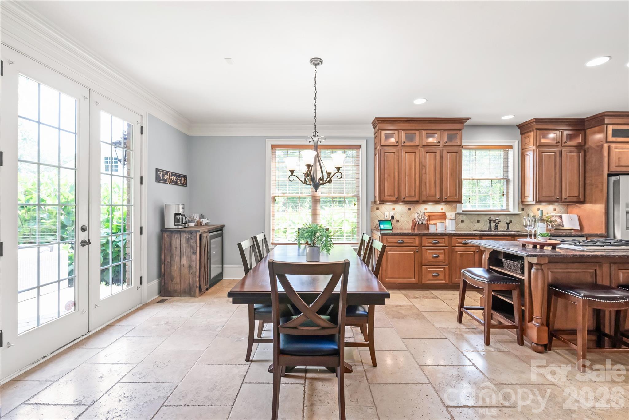 7320 Summerlin Place — Charlotte