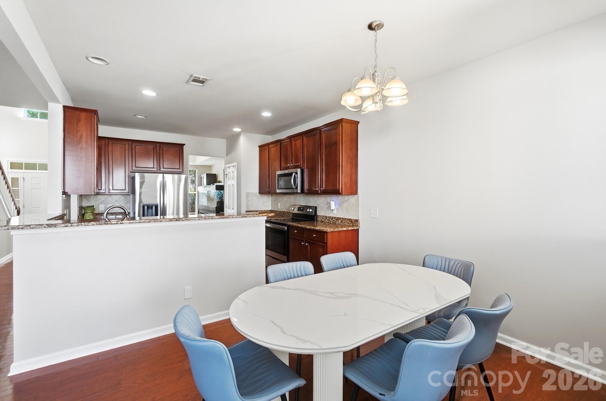 324 Minitree Lane — Charlotte