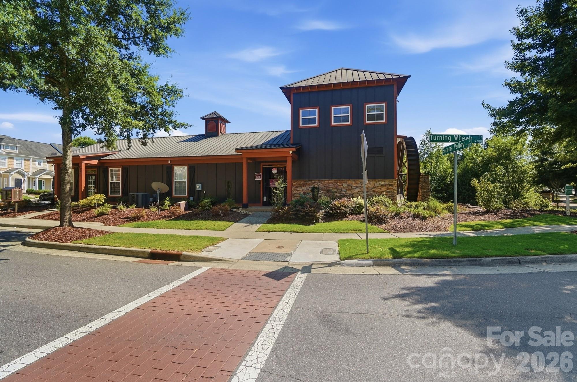 324 Minitree Lane — Charlotte