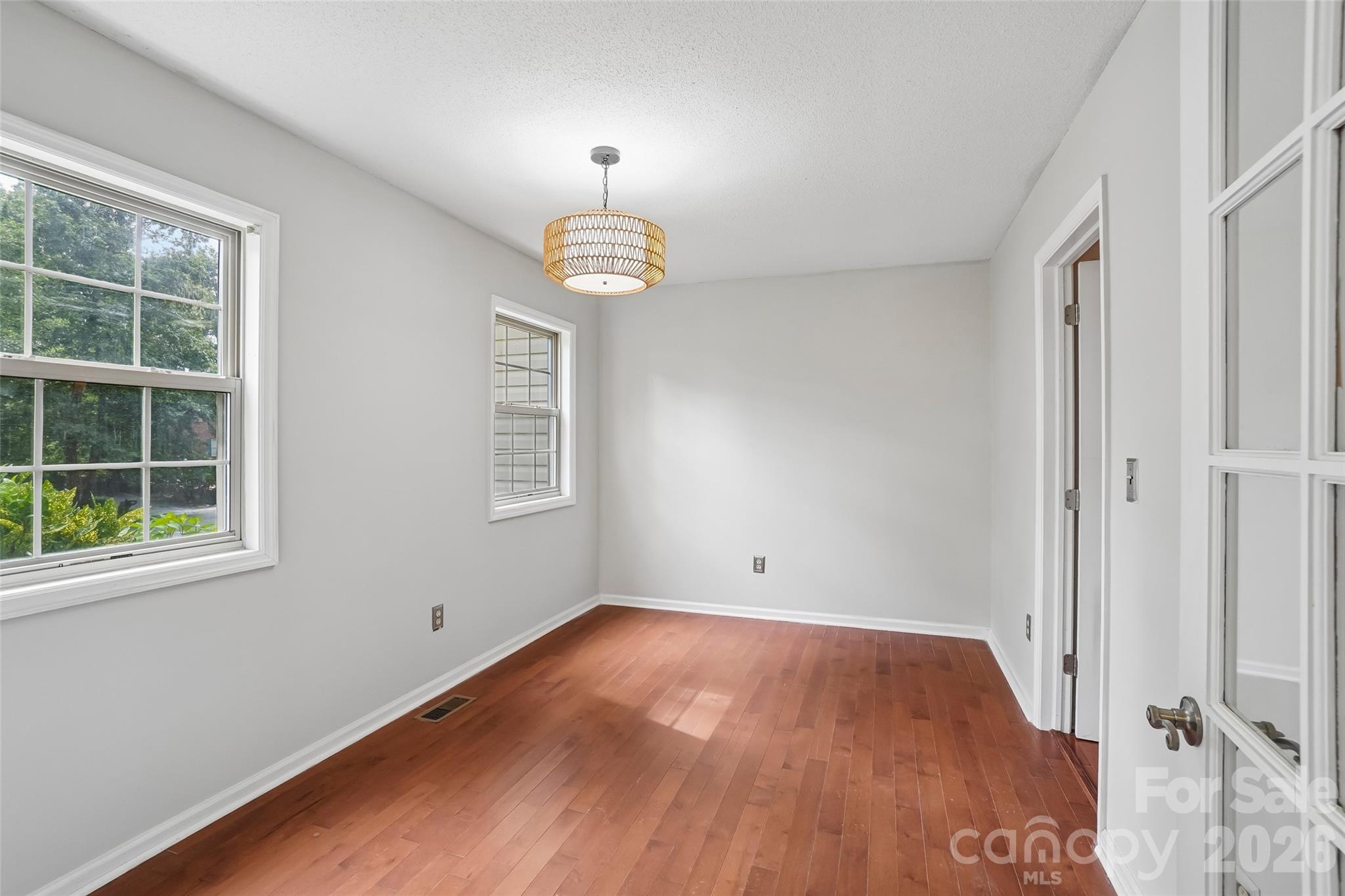 506 Fox Hollow Lane — Mills River
