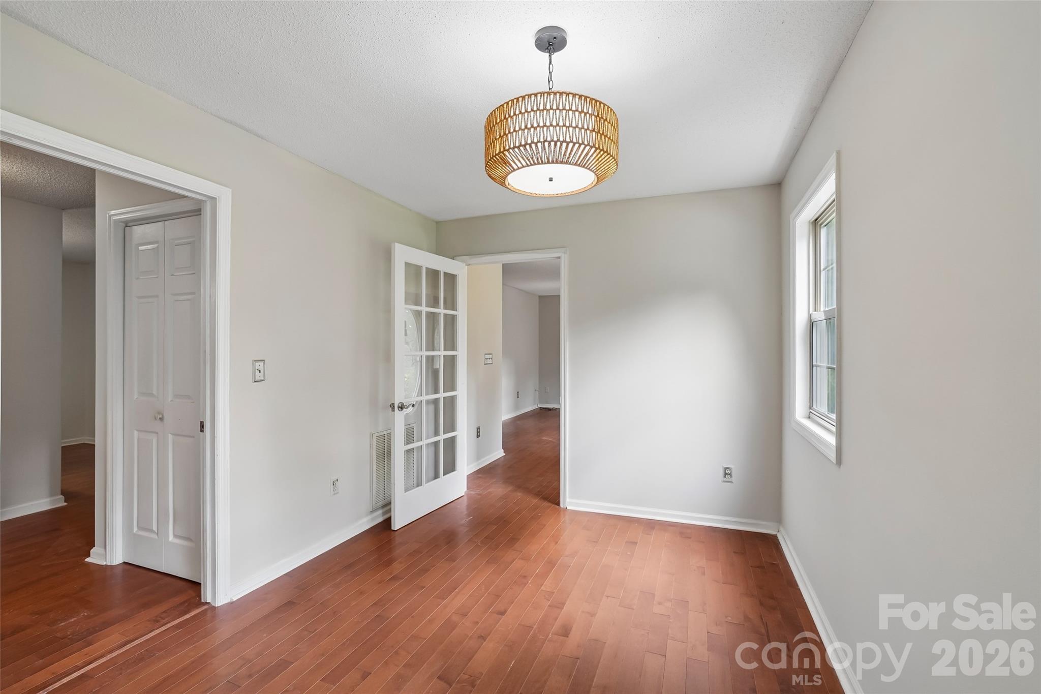 506 Fox Hollow Lane — Mills River