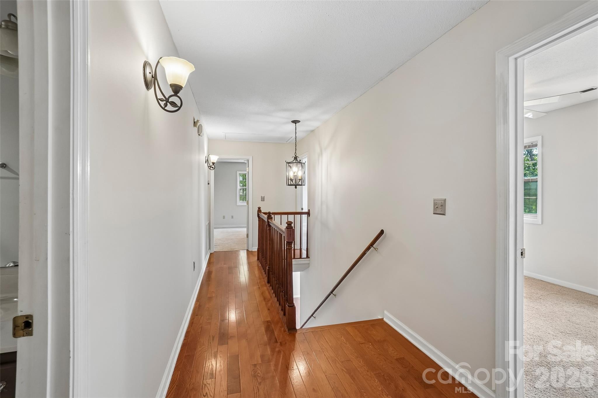 506 Fox Hollow Lane — Mills River