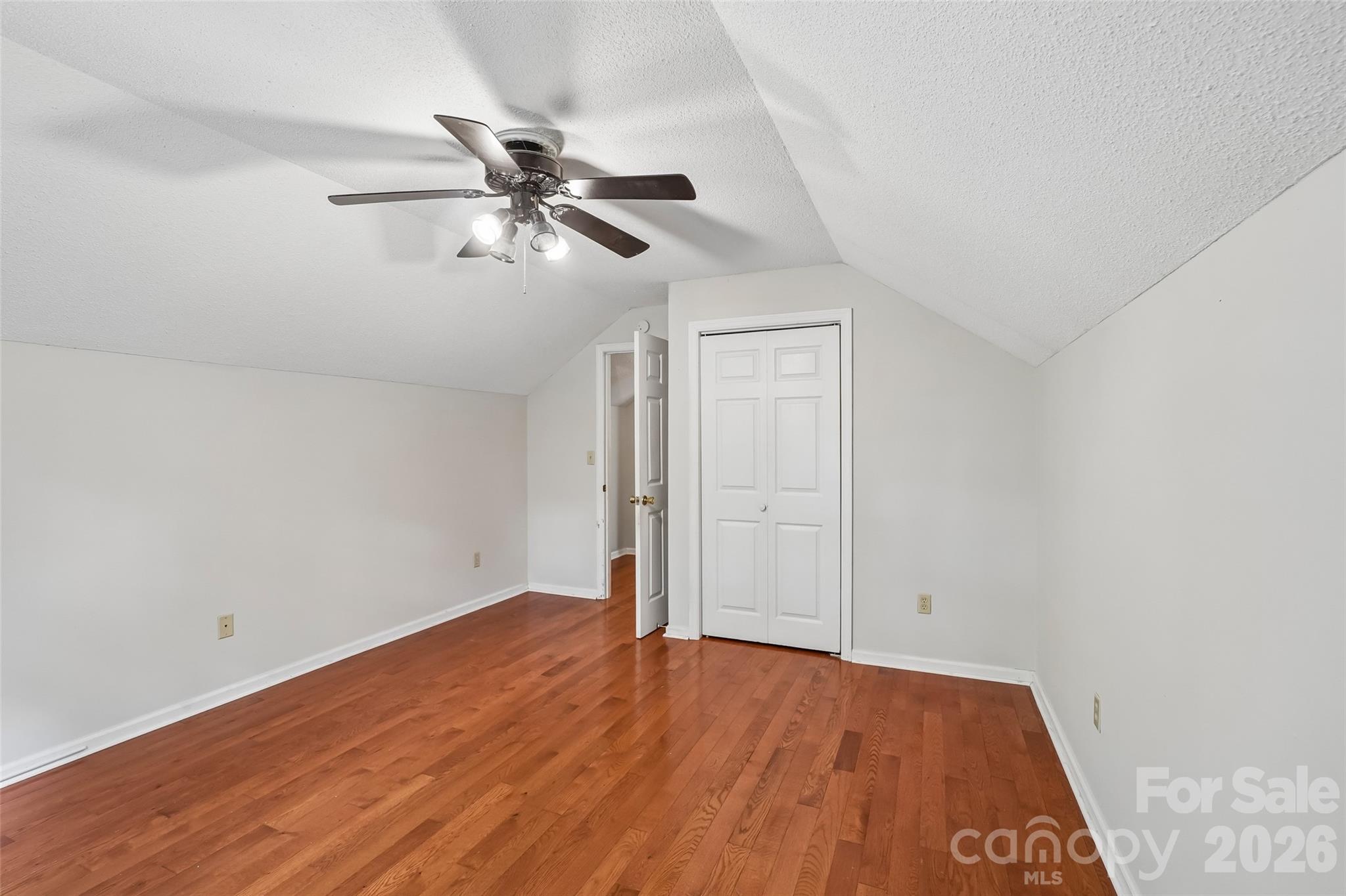 506 Fox Hollow Lane — Mills River