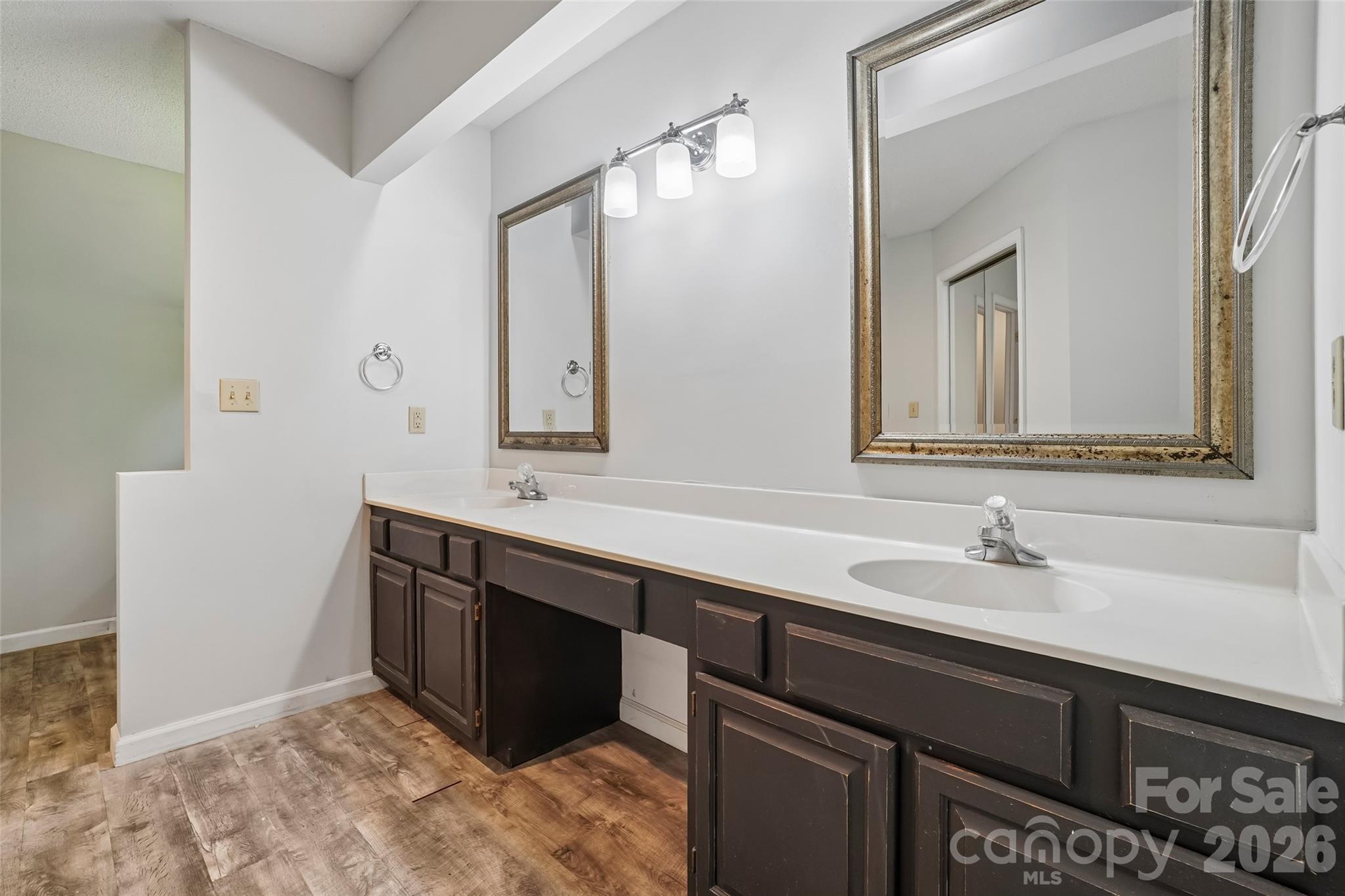 506 Fox Hollow Lane — Mills River