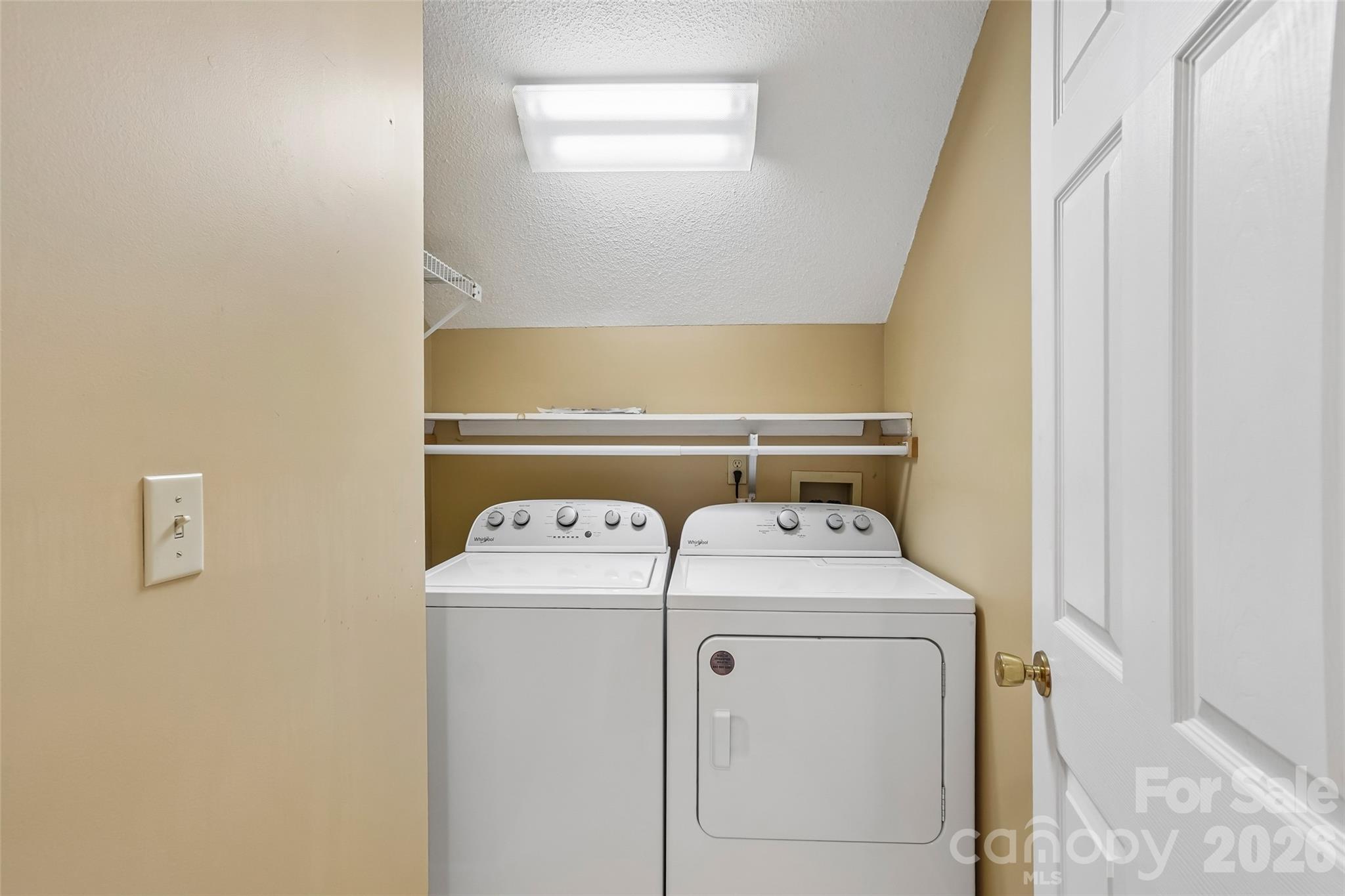 506 Fox Hollow Lane — Mills River