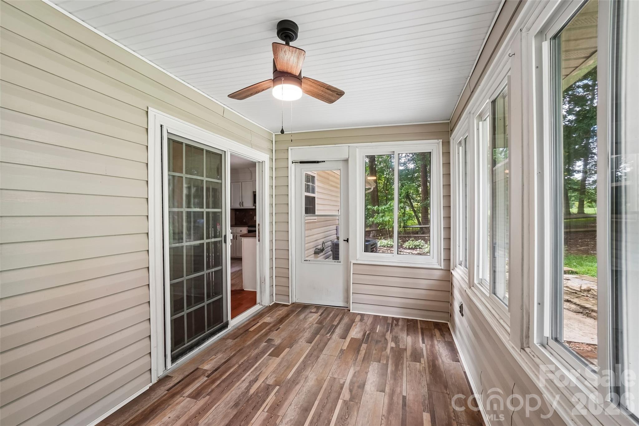506 Fox Hollow Lane — Mills River