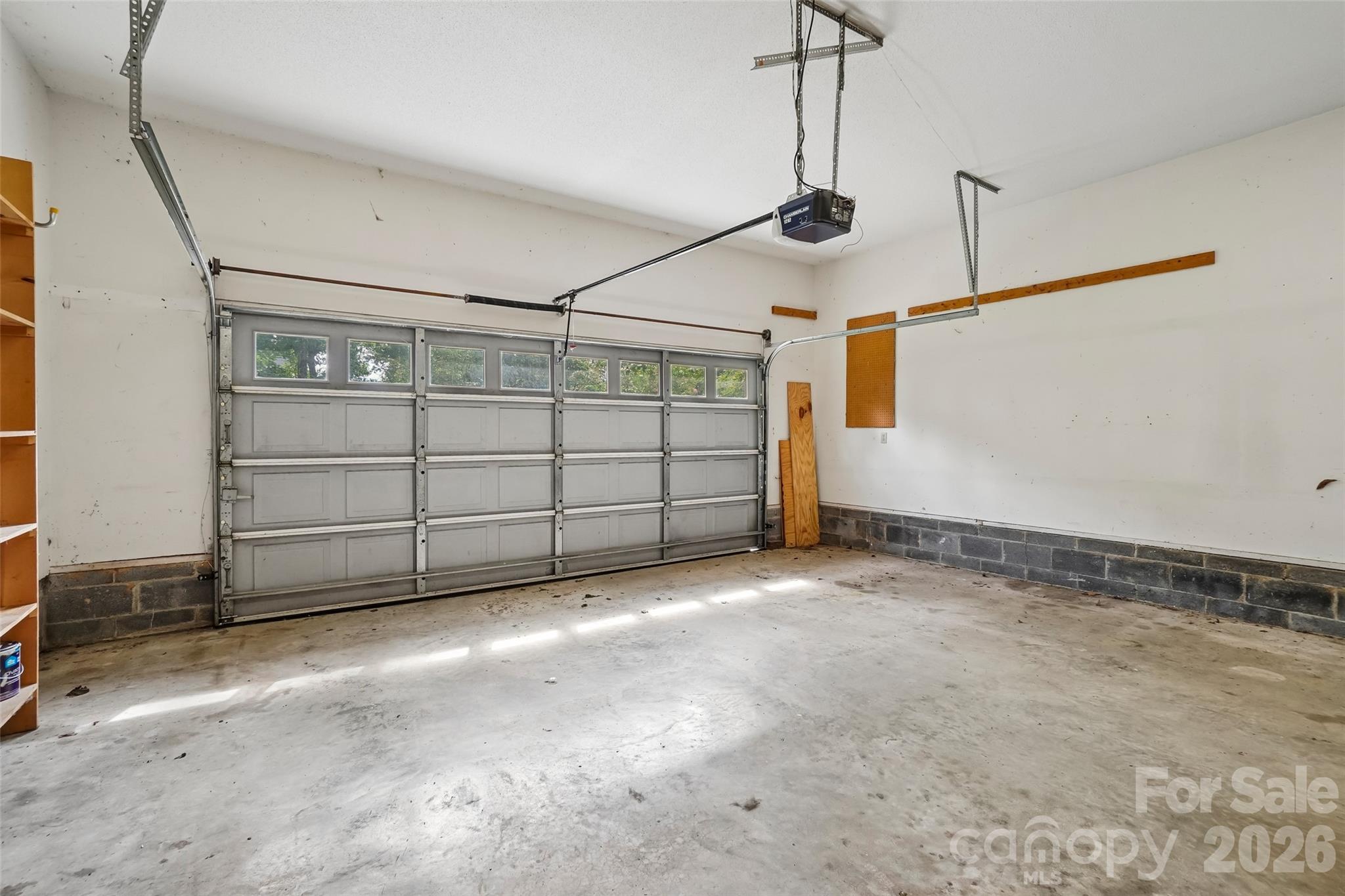 506 Fox Hollow Lane — Mills River