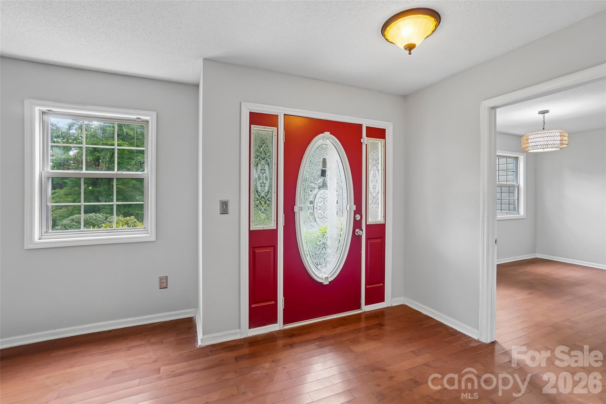 506 Fox Hollow Lane — Mills River