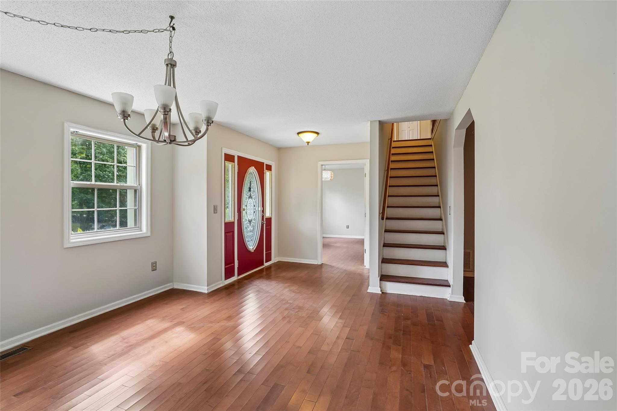 506 Fox Hollow Lane — Mills River