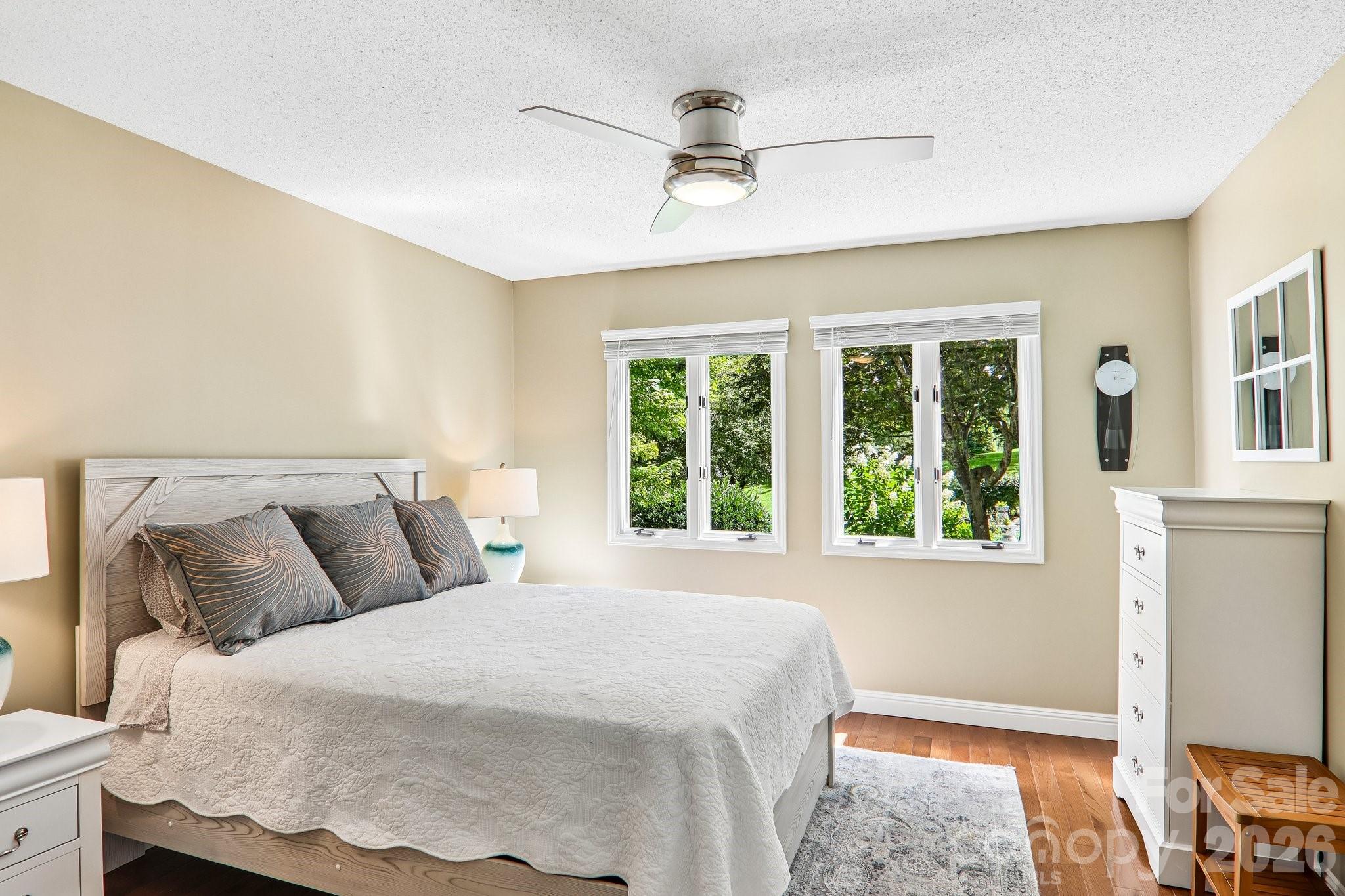146 Overlook Drive — Flat Rock