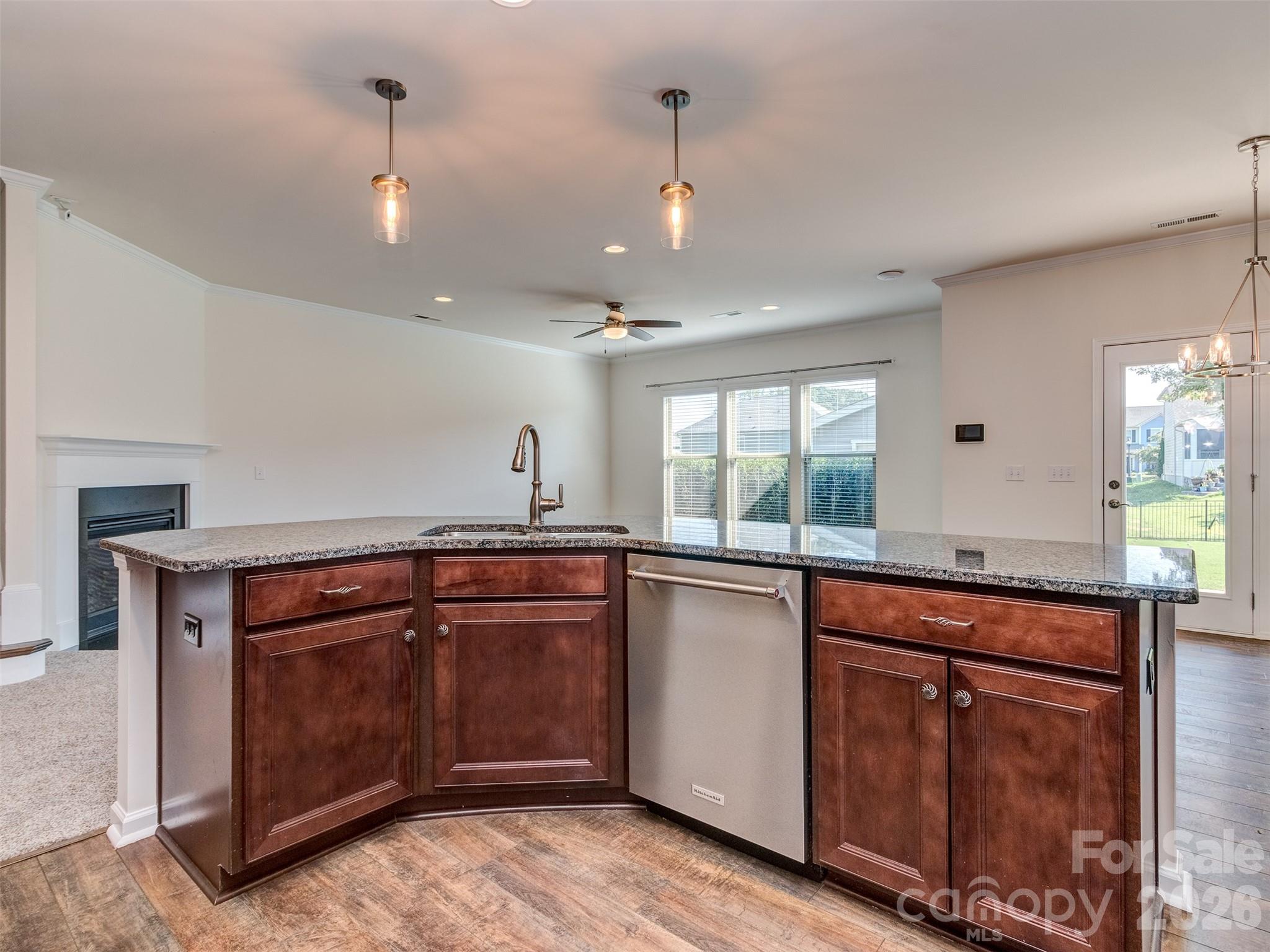 10433 Honeyfur Court — Charlotte