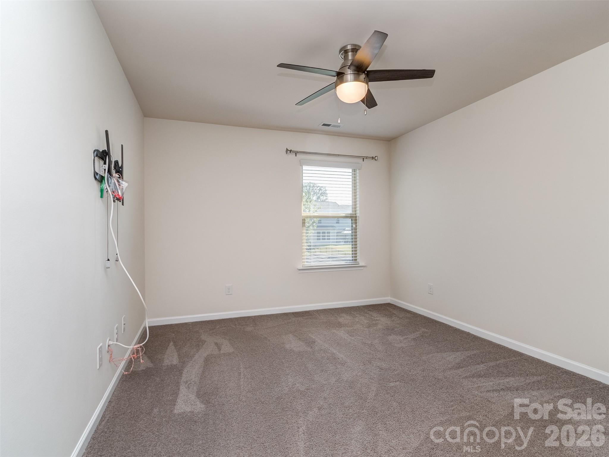 10433 Honeyfur Court — Charlotte