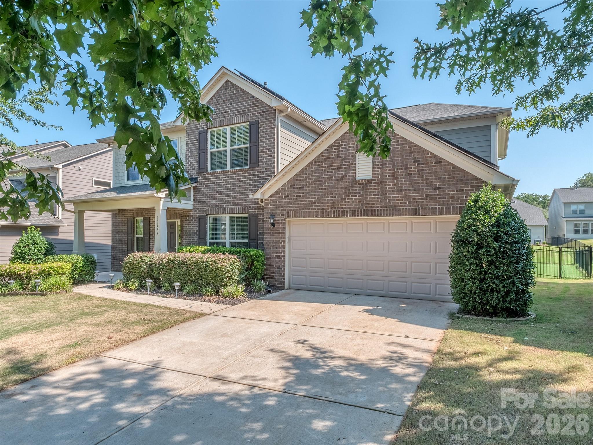 10433 Honeyfur Court — Charlotte