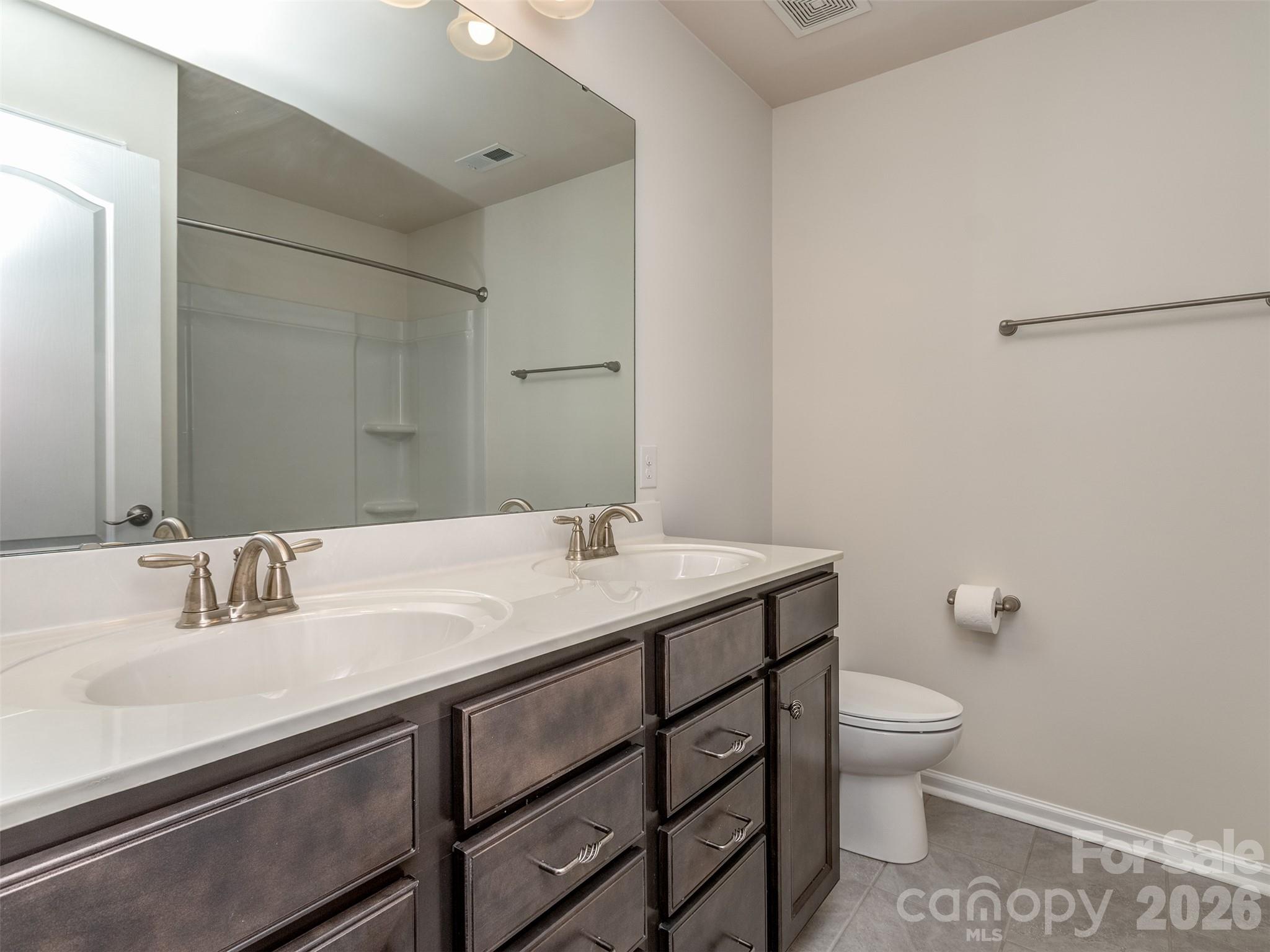 10433 Honeyfur Court — Charlotte