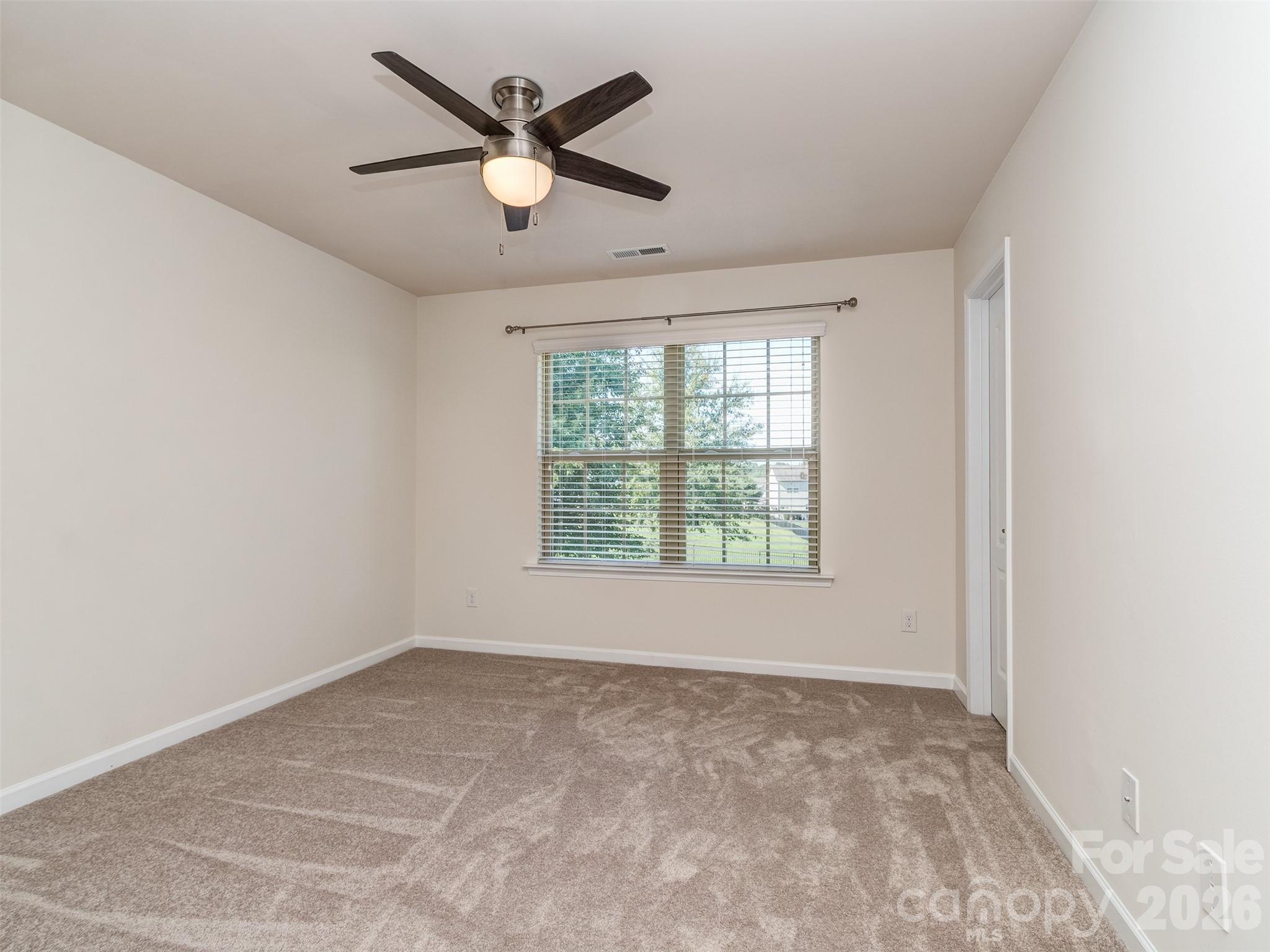 10433 Honeyfur Court — Charlotte