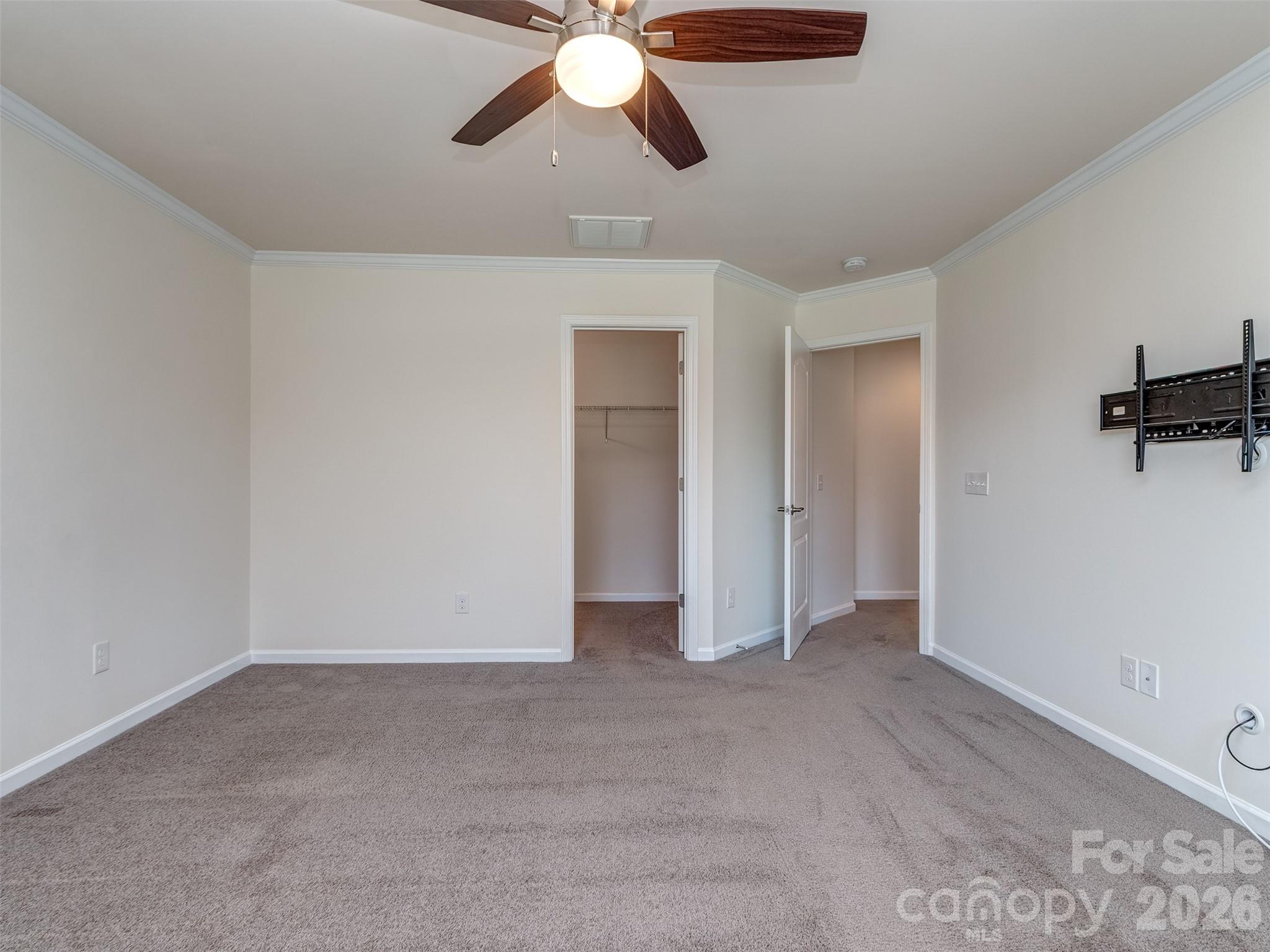 10433 Honeyfur Court — Charlotte