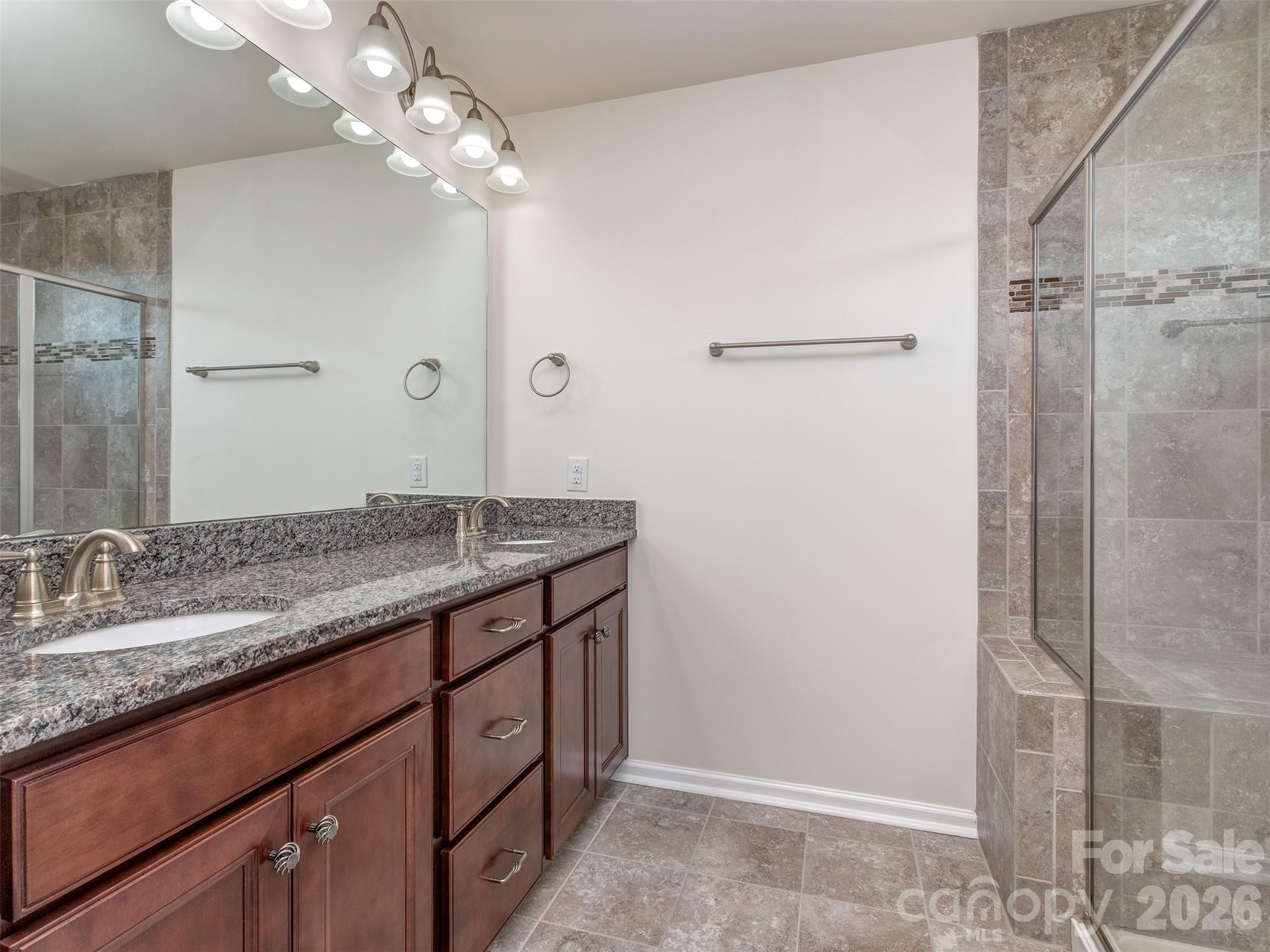 10433 Honeyfur Court — Charlotte