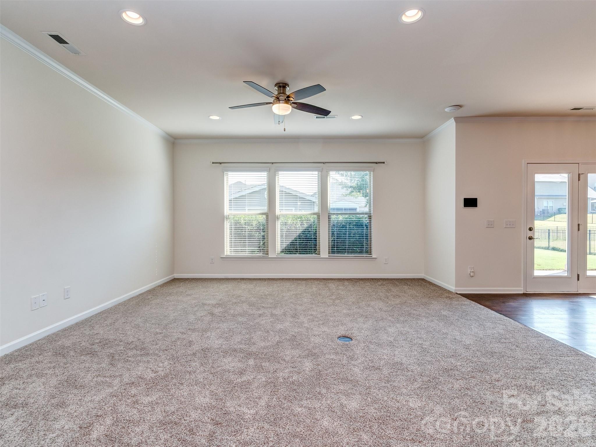 10433 Honeyfur Court — Charlotte