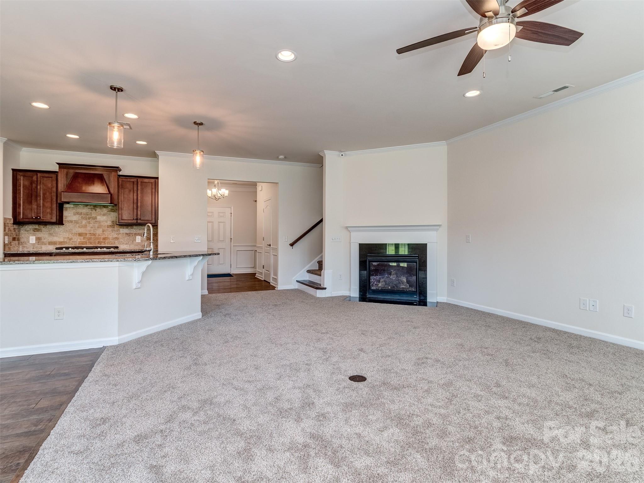10433 Honeyfur Court — Charlotte