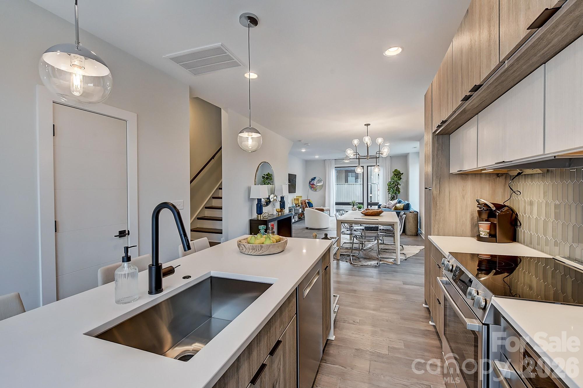 1206 Minter Place — Charlotte