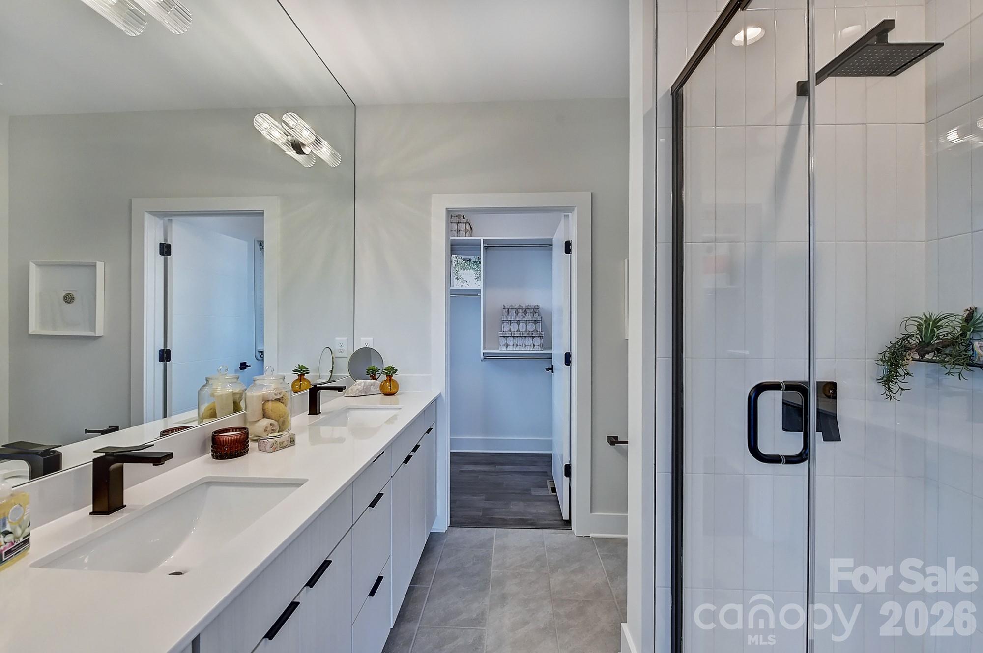 1206 Minter Place — Charlotte