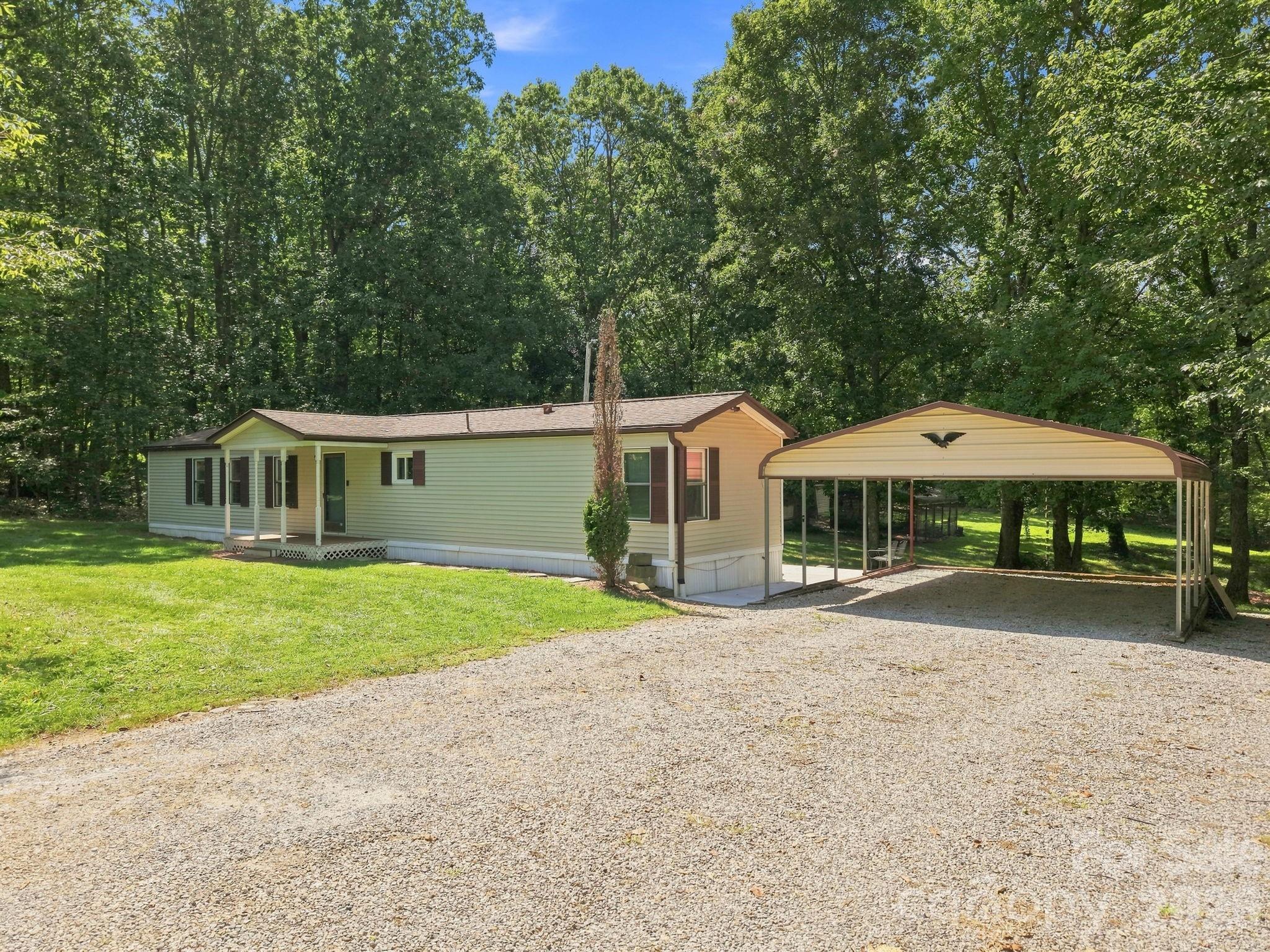 6364 George Hildebran Drive — Connelly Springs