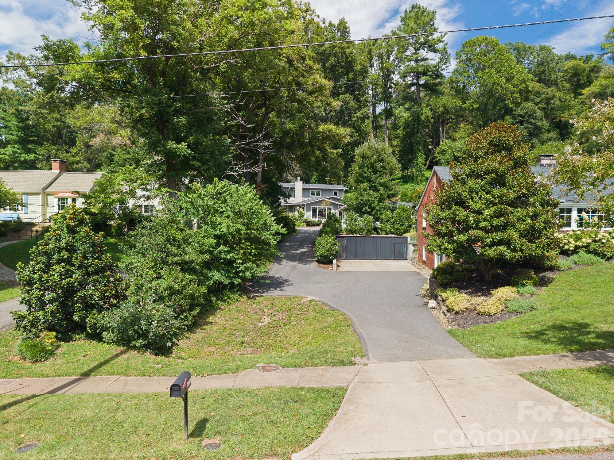 497 Kimberly Avenue — Asheville
