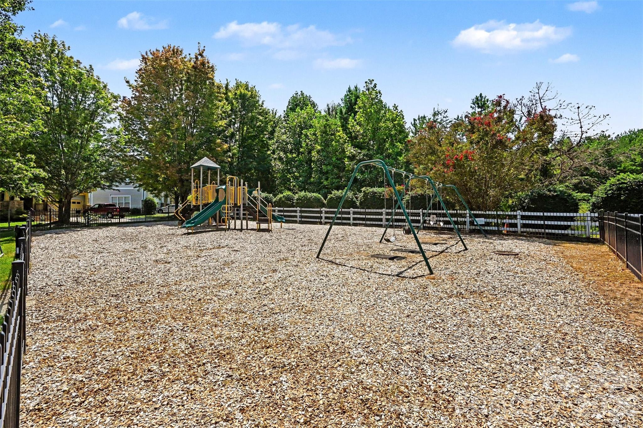 119 E Decatur Avenue — Mooresville