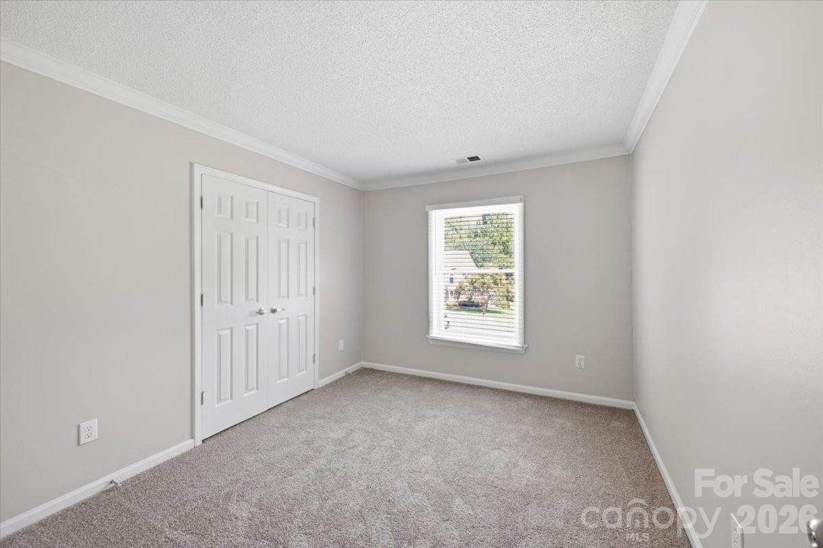 9011 Coleshire Court — Charlotte
