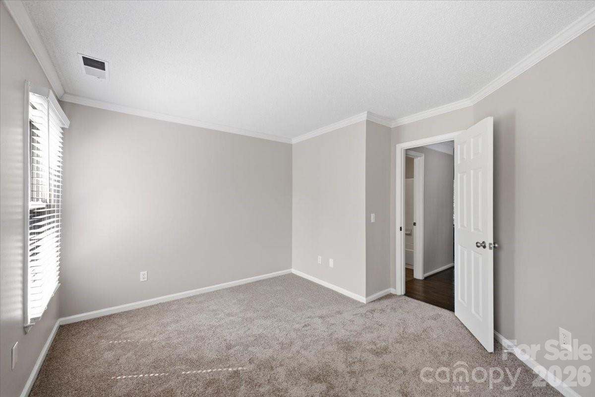 9011 Coleshire Court — Charlotte