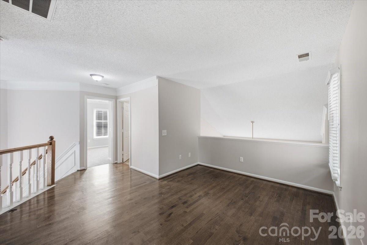 9011 Coleshire Court — Charlotte