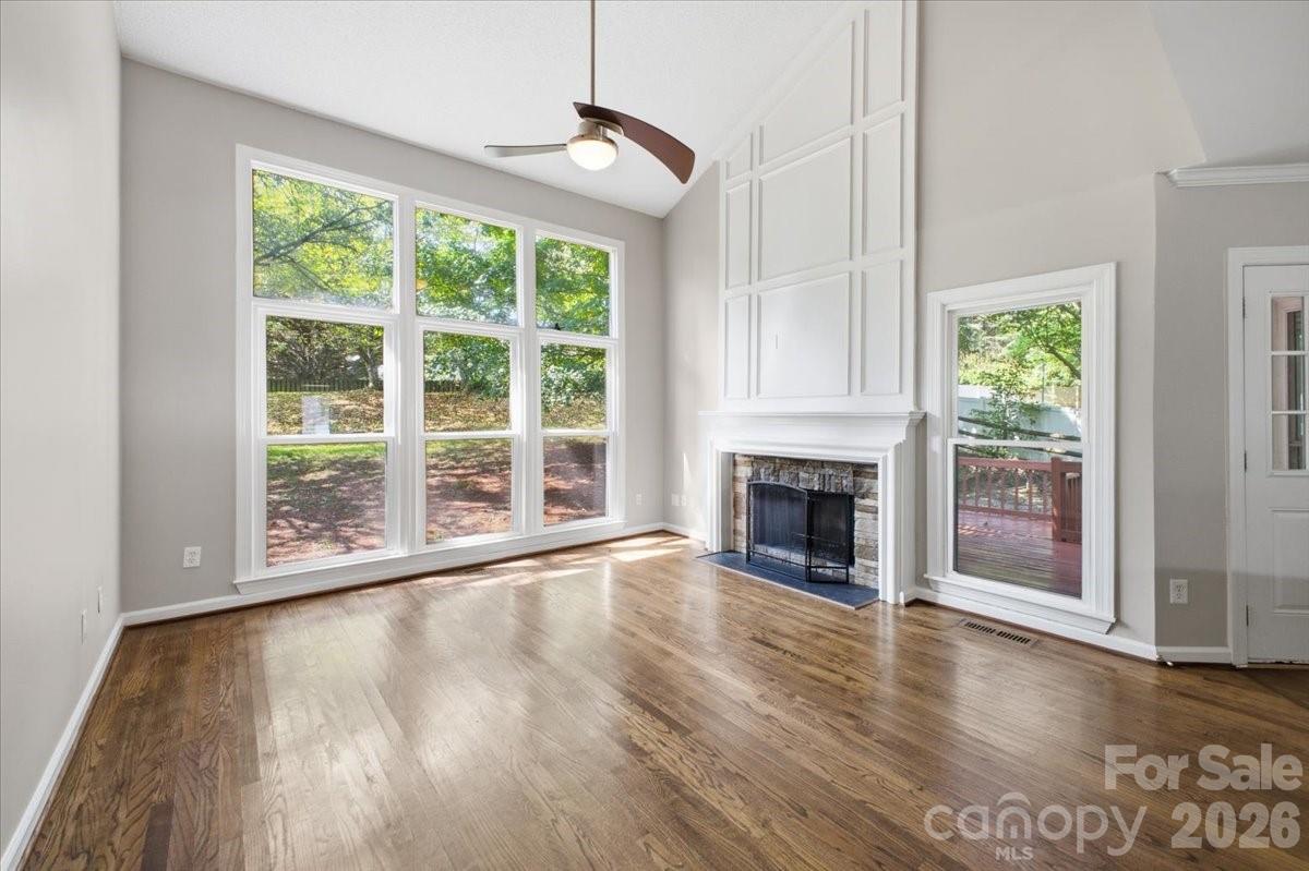 9011 Coleshire Court — Charlotte