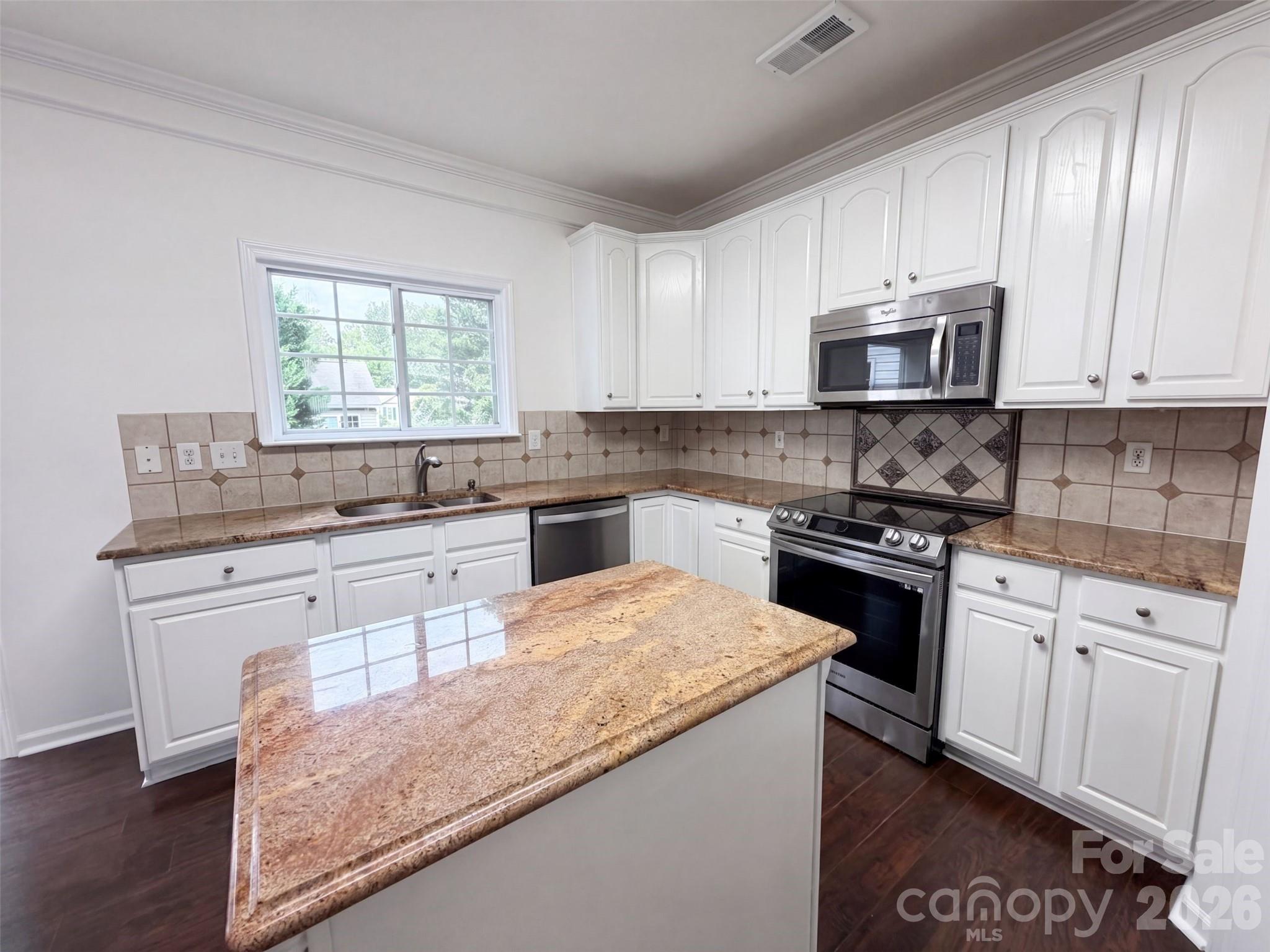 3708 Leela Palace Way — Fort Mill