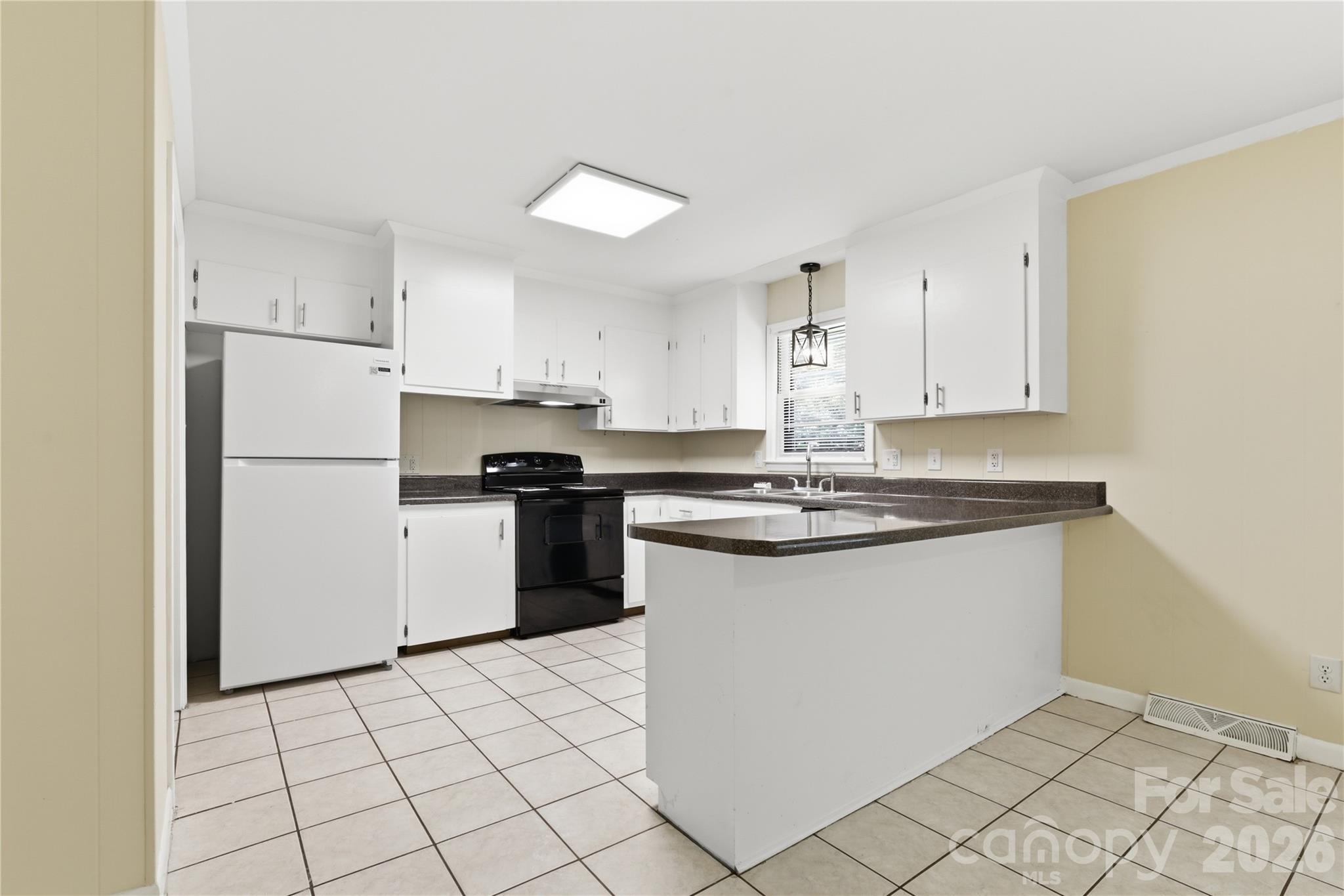 2819 Randolph Road — Statesville