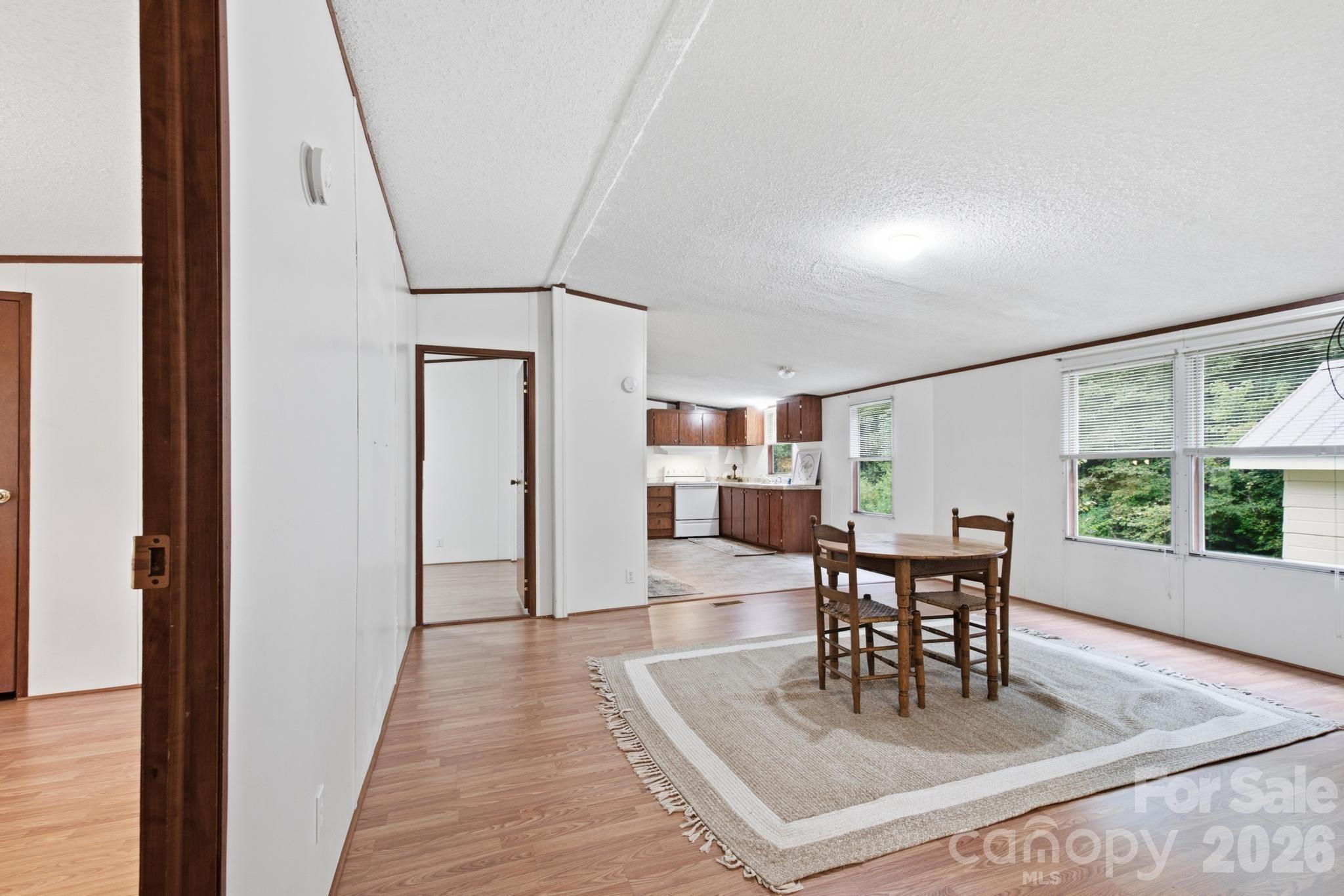 4904 HWY 90 Highway — Collettsville
