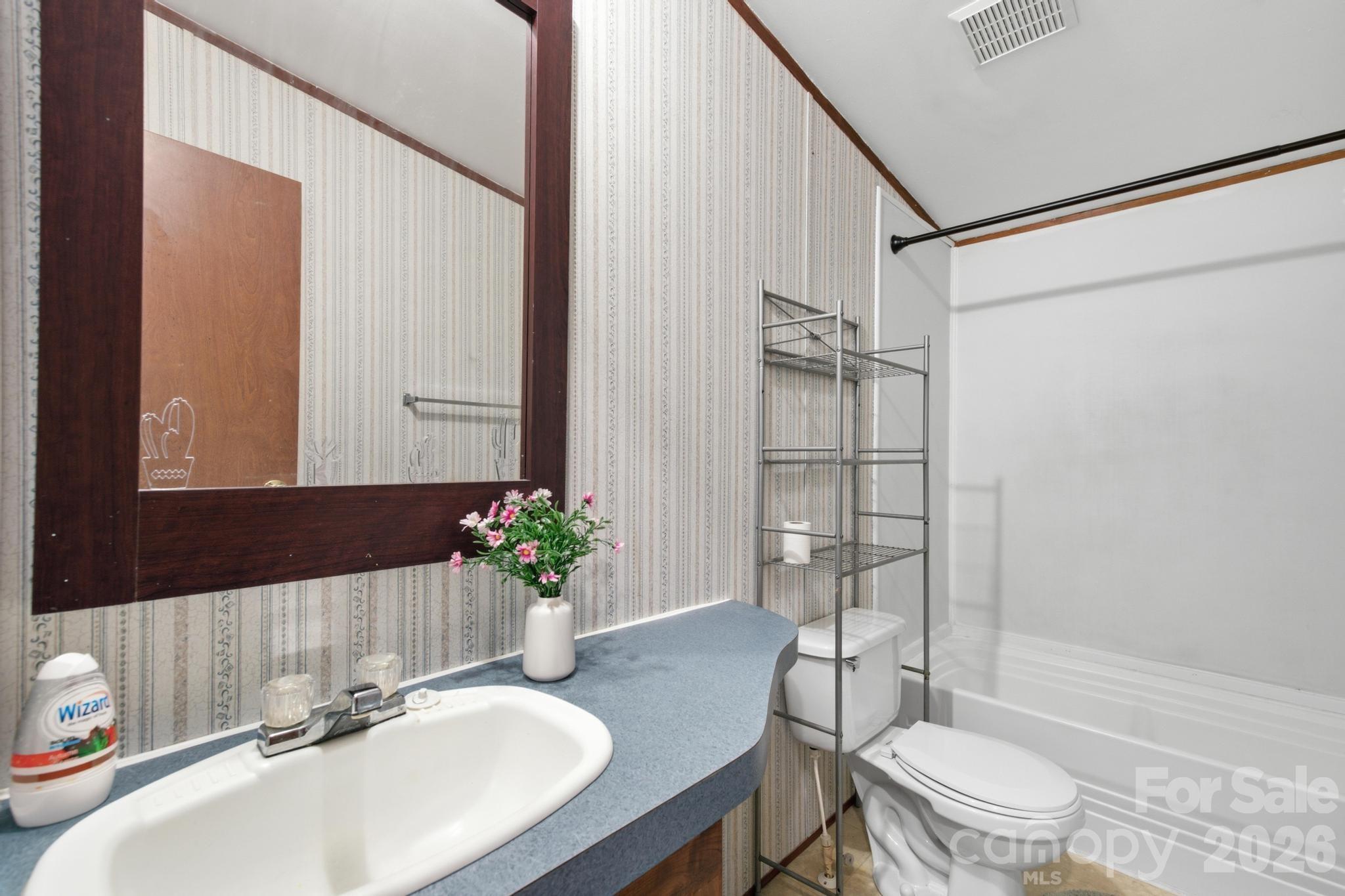 4904 HWY 90 Highway — Collettsville