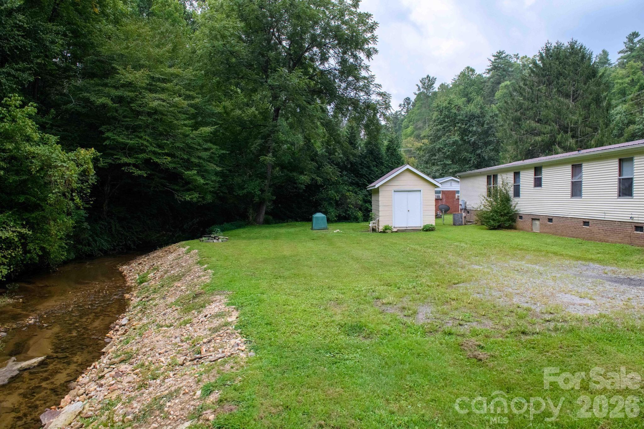 4904 HWY 90 Highway — Collettsville