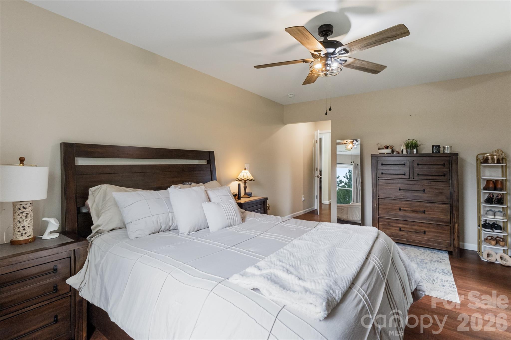 6060 Lineberger Road — Sherrills Ford
