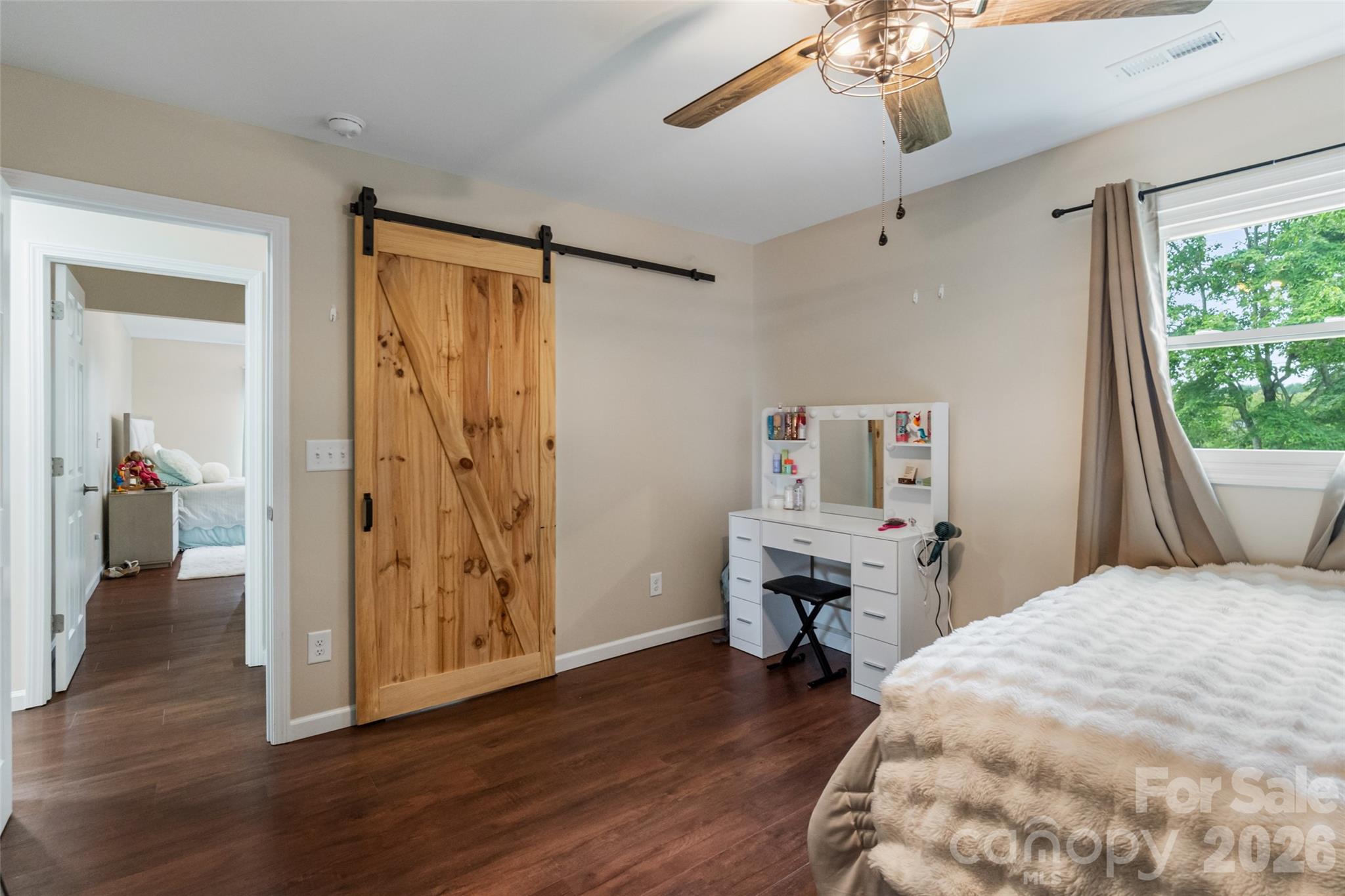 6060 Lineberger Road — Sherrills Ford