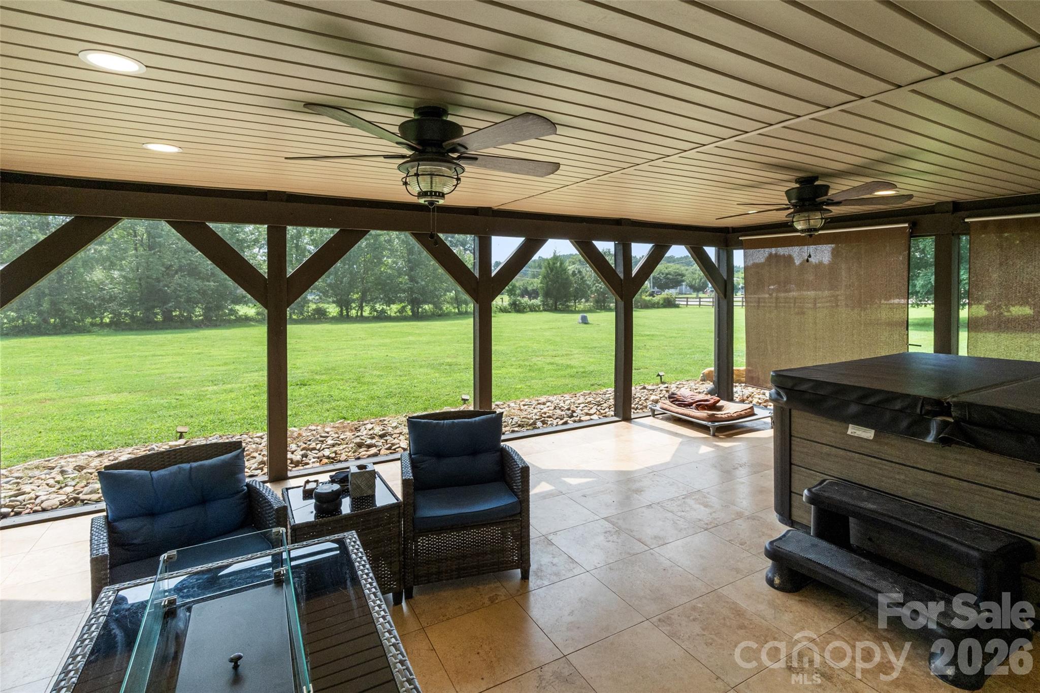 6060 Lineberger Road — Sherrills Ford