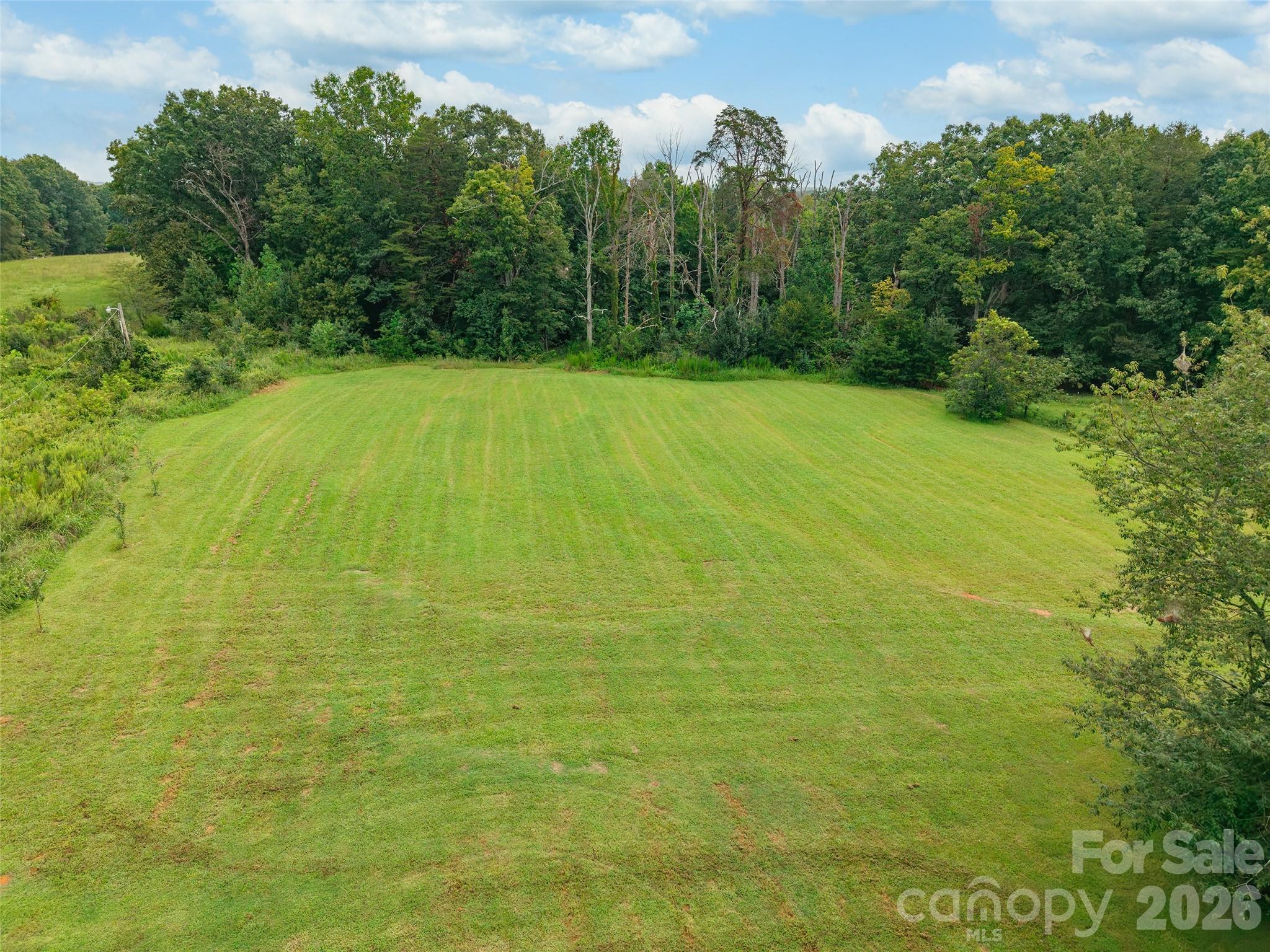 6060 Lineberger Road — Sherrills Ford