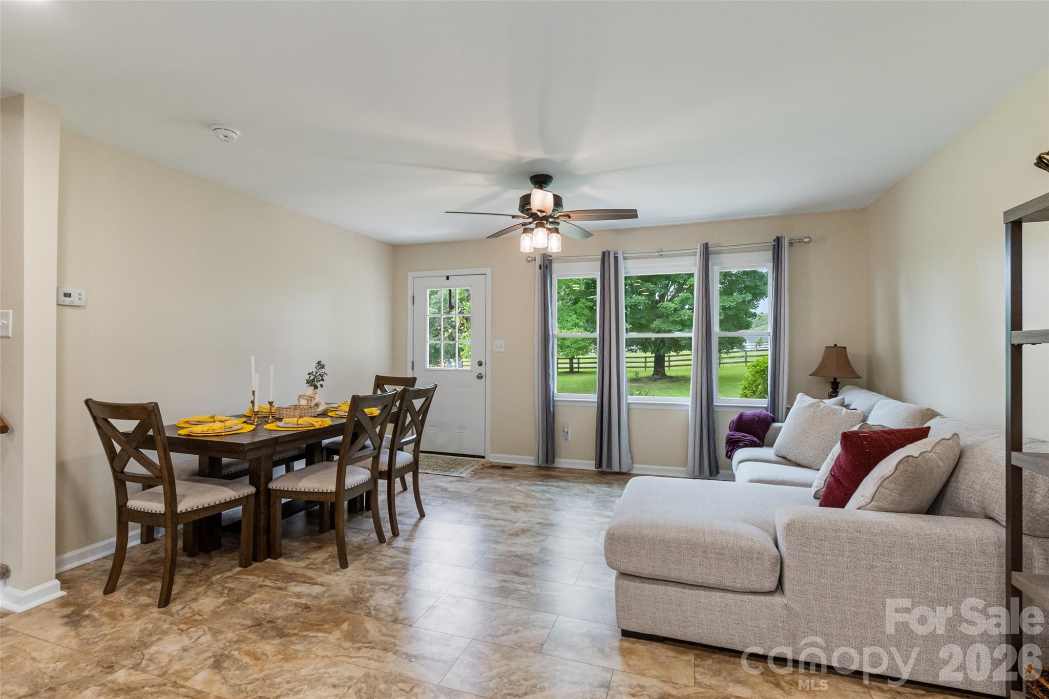 6060 Lineberger Road — Sherrills Ford
