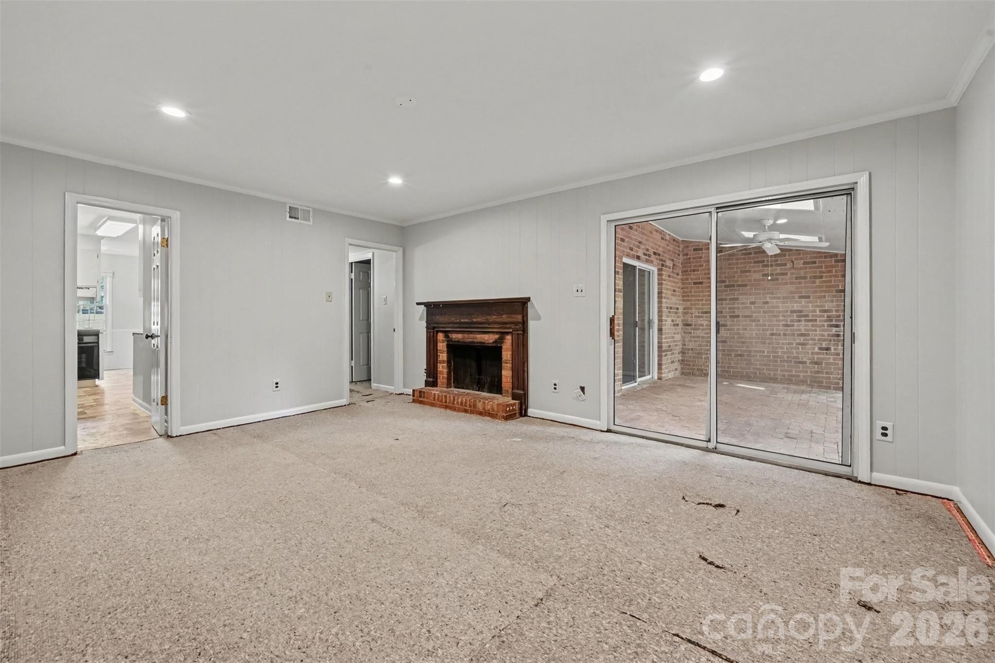 6727 Constitution Lane — Charlotte