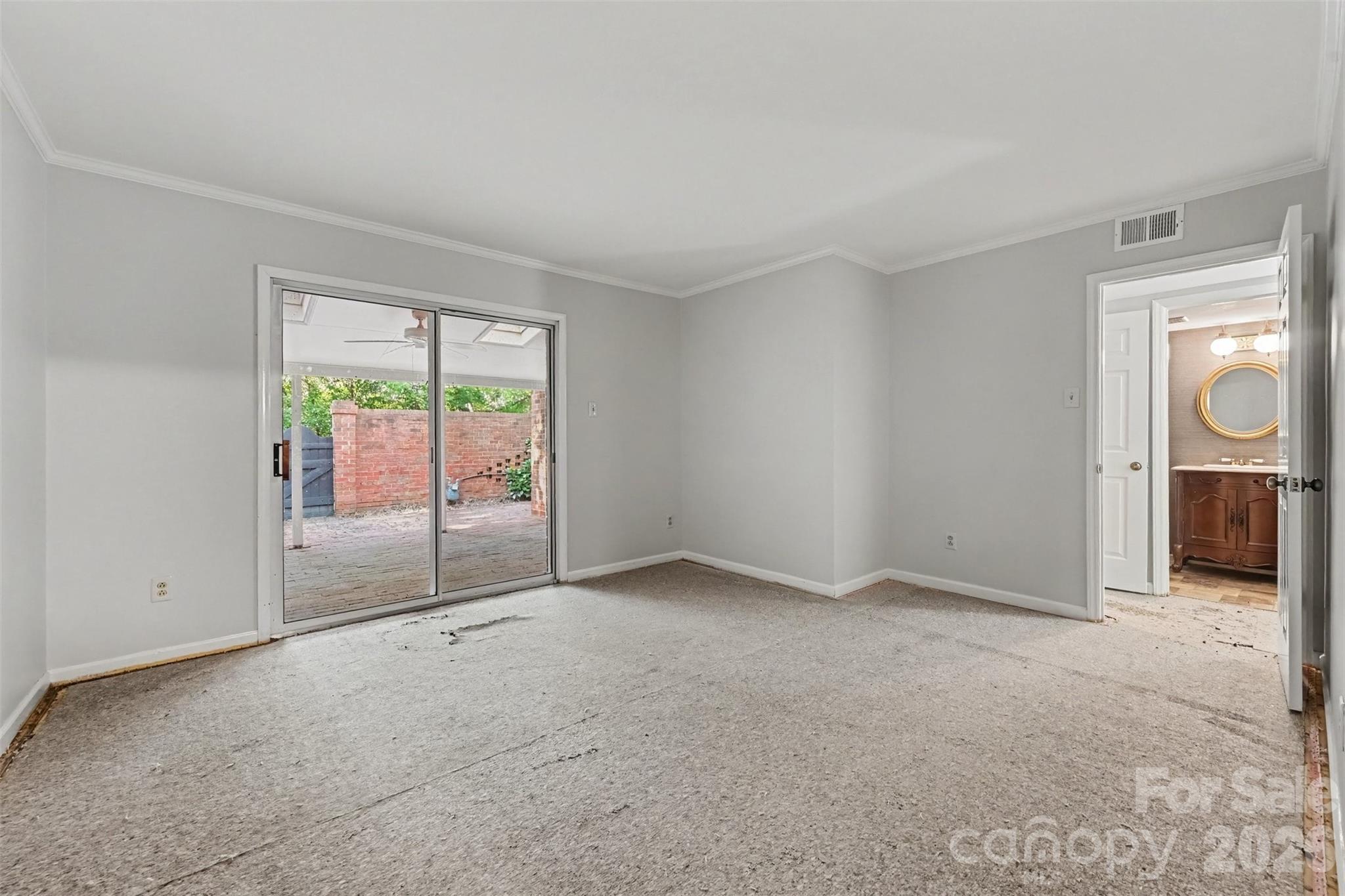 6727 Constitution Lane — Charlotte