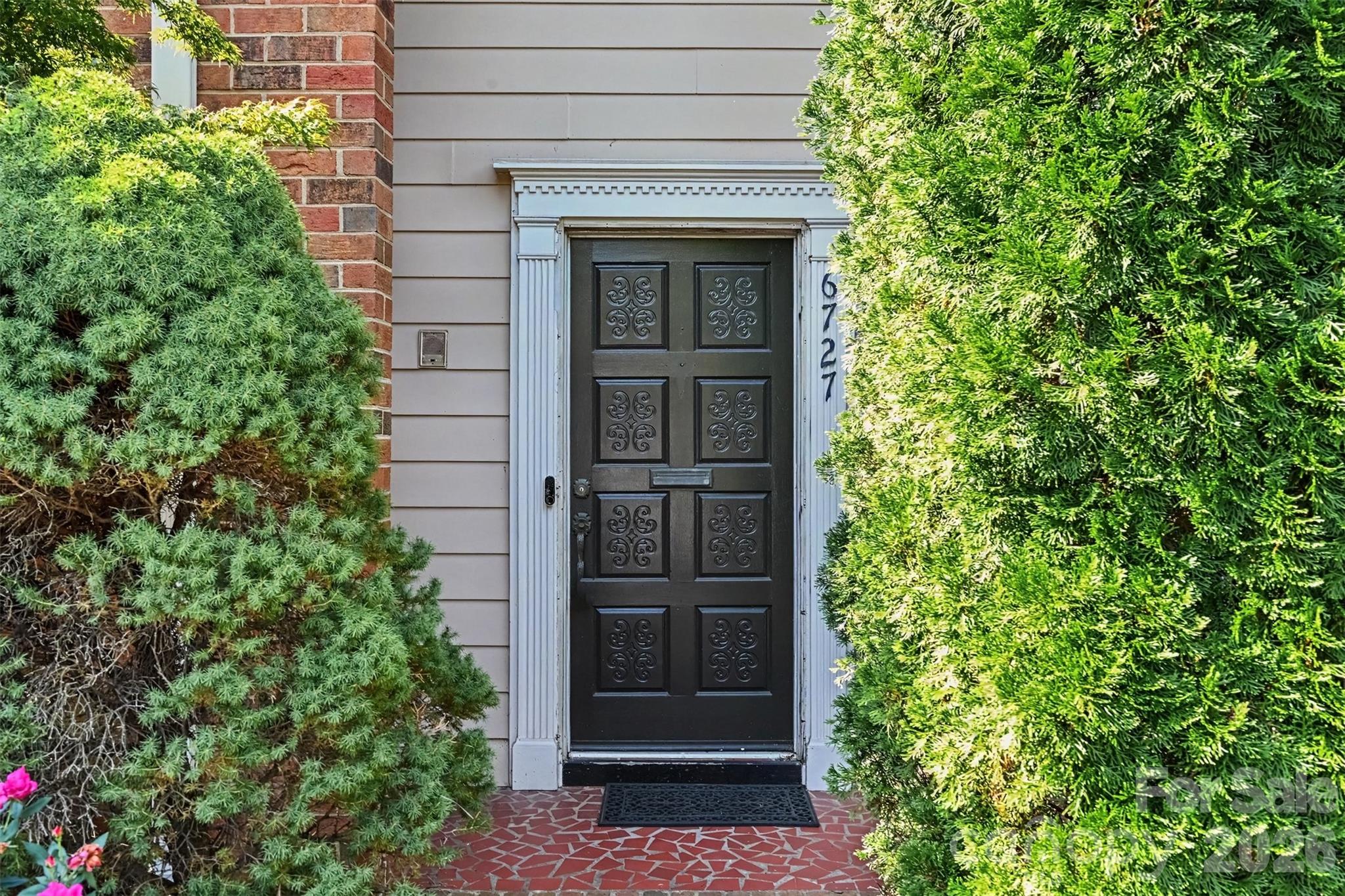 6727 Constitution Lane — Charlotte