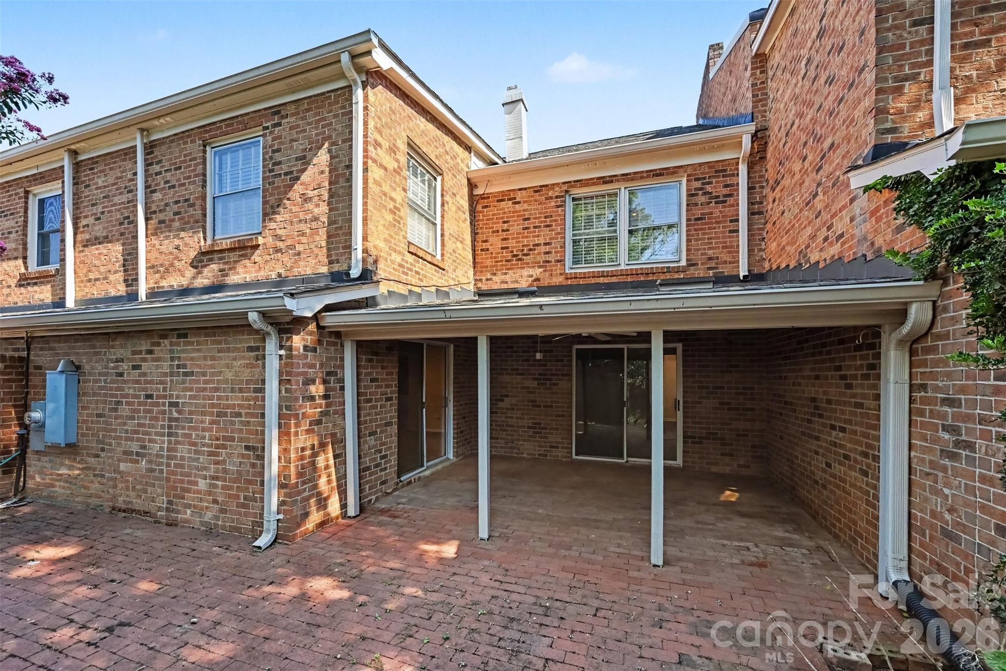 6727 Constitution Lane — Charlotte