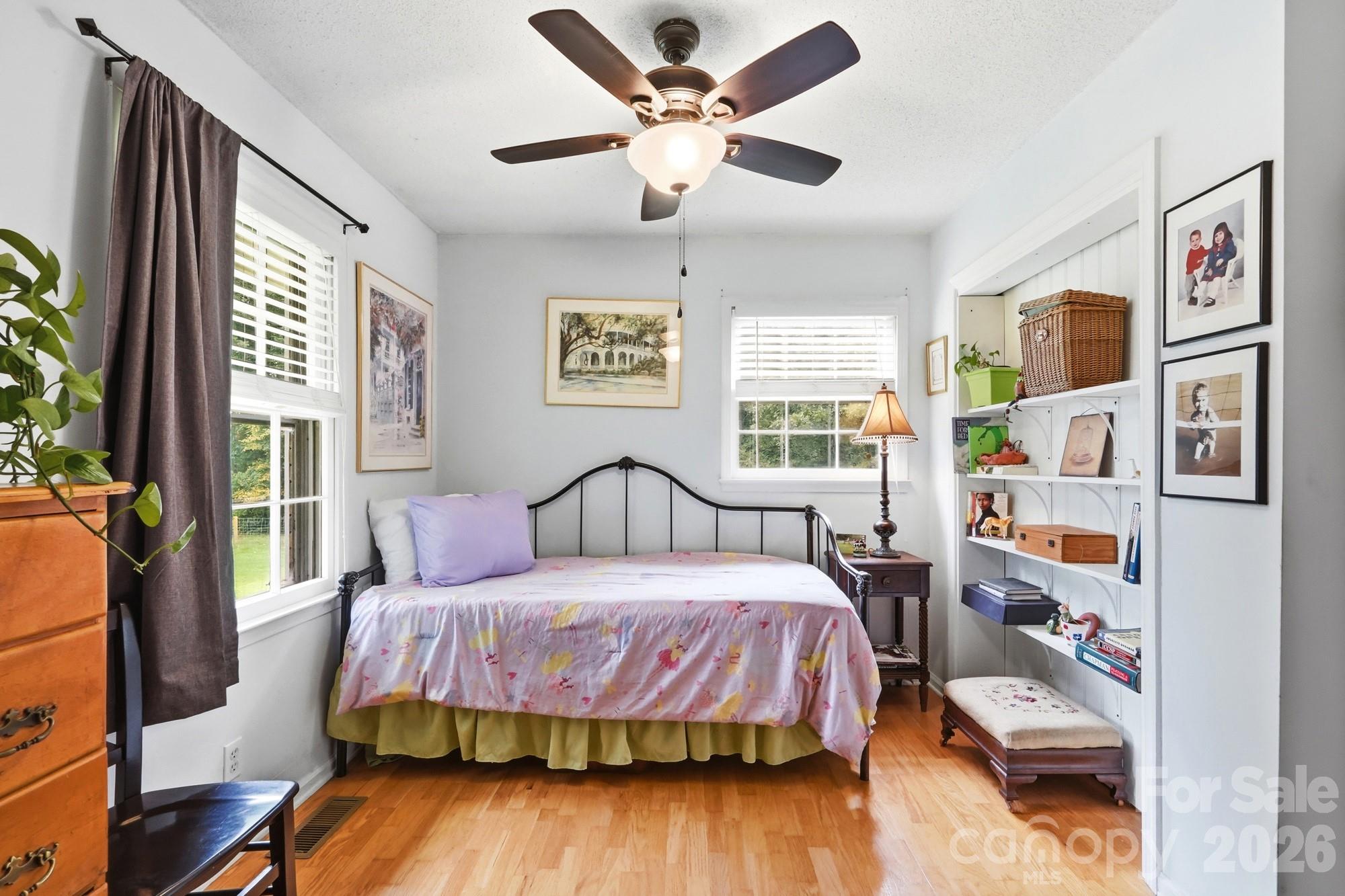 205 Airport Road — Wesley Chapel