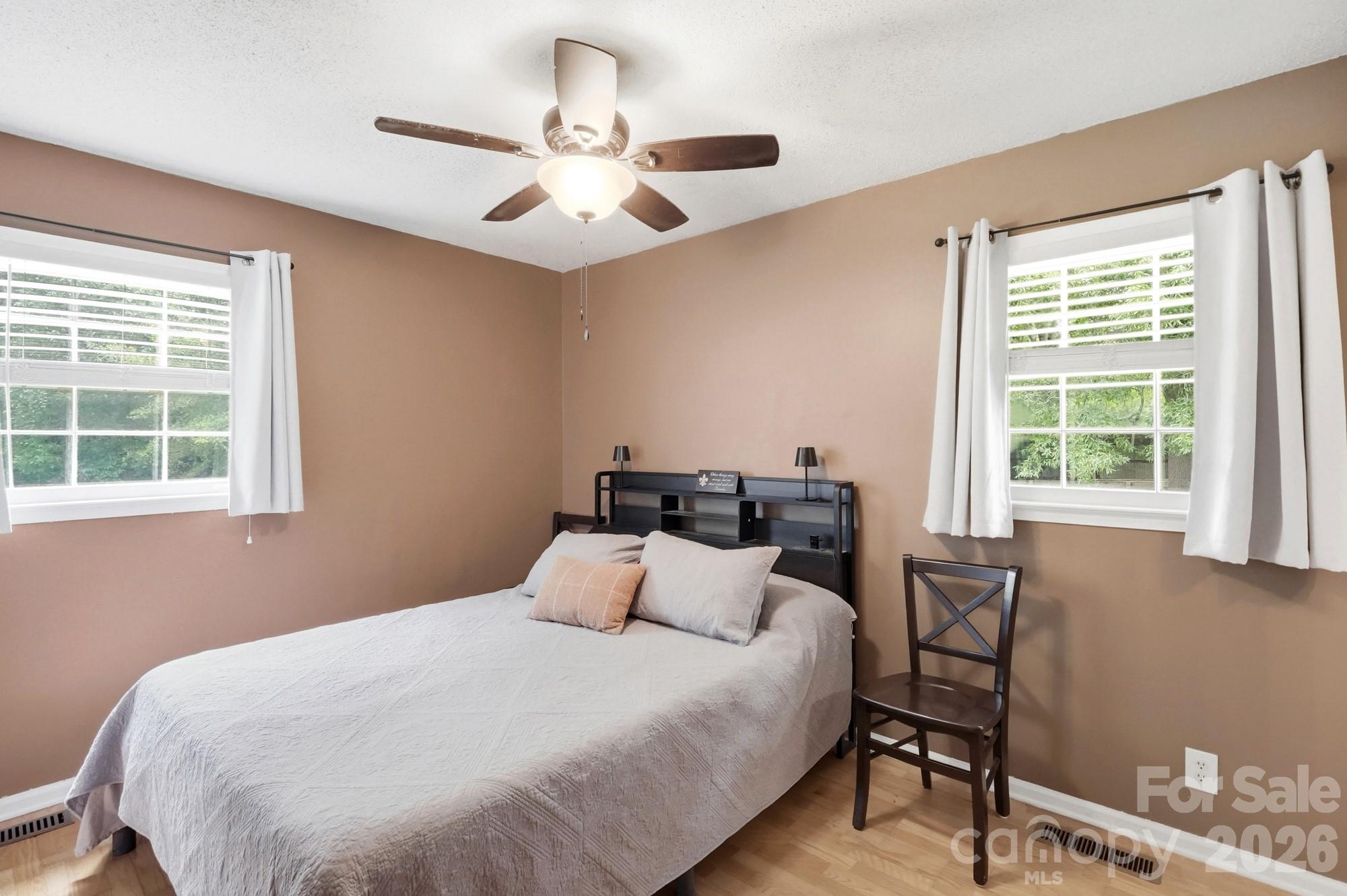 205 Airport Road — Wesley Chapel