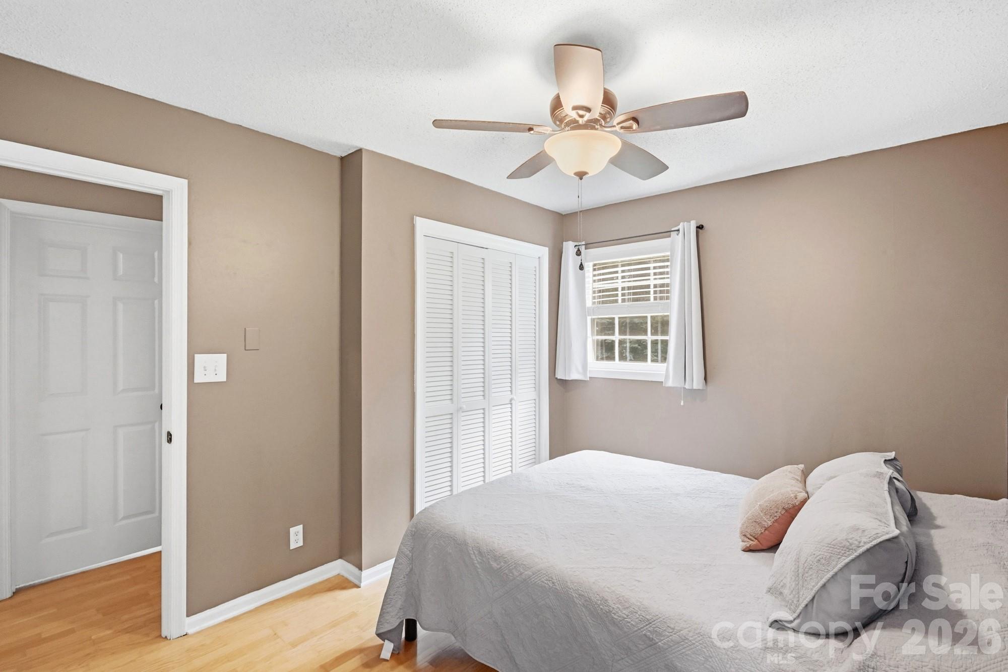 205 Airport Road — Wesley Chapel